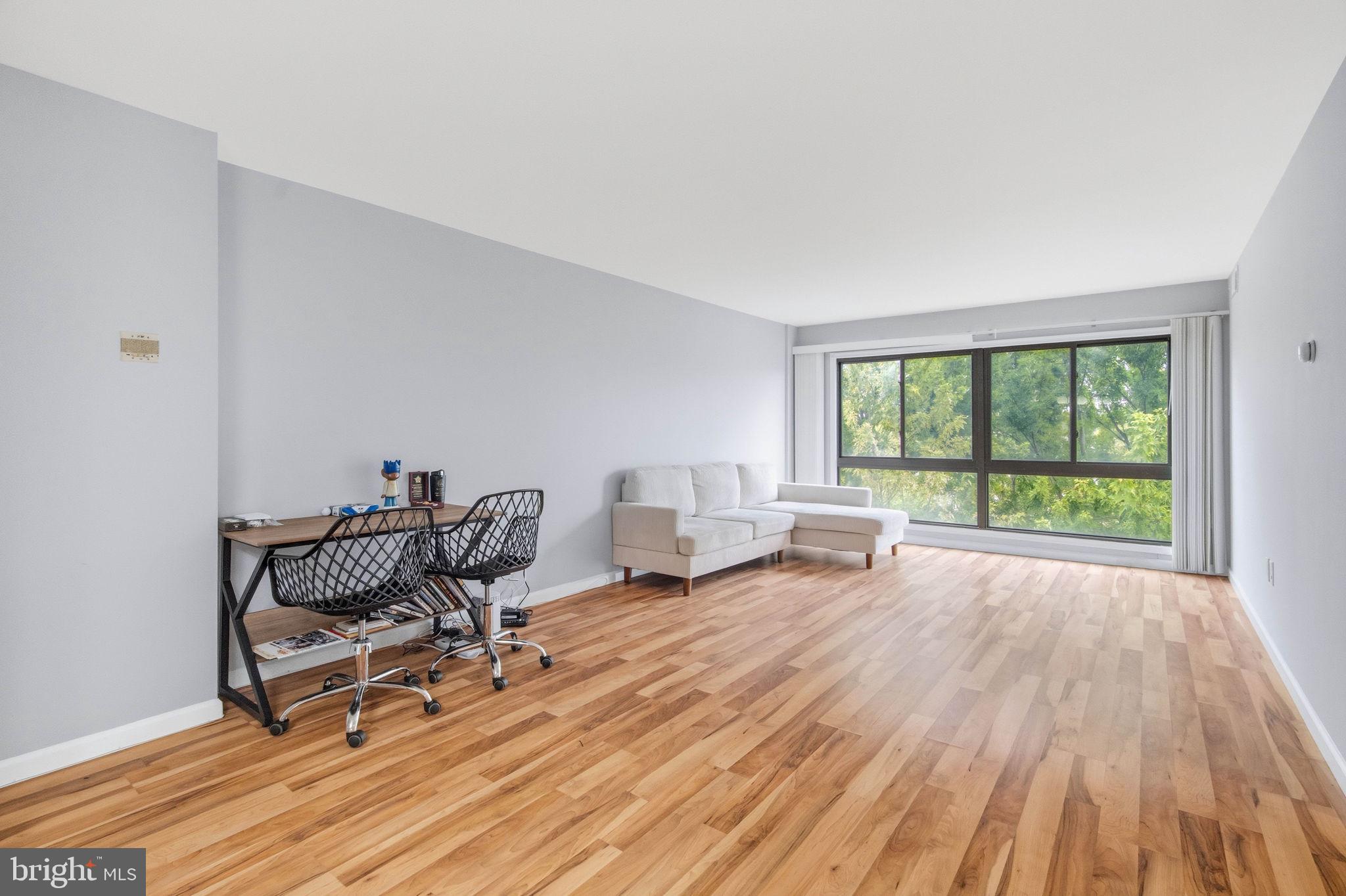 RHAWNHURST - Residential