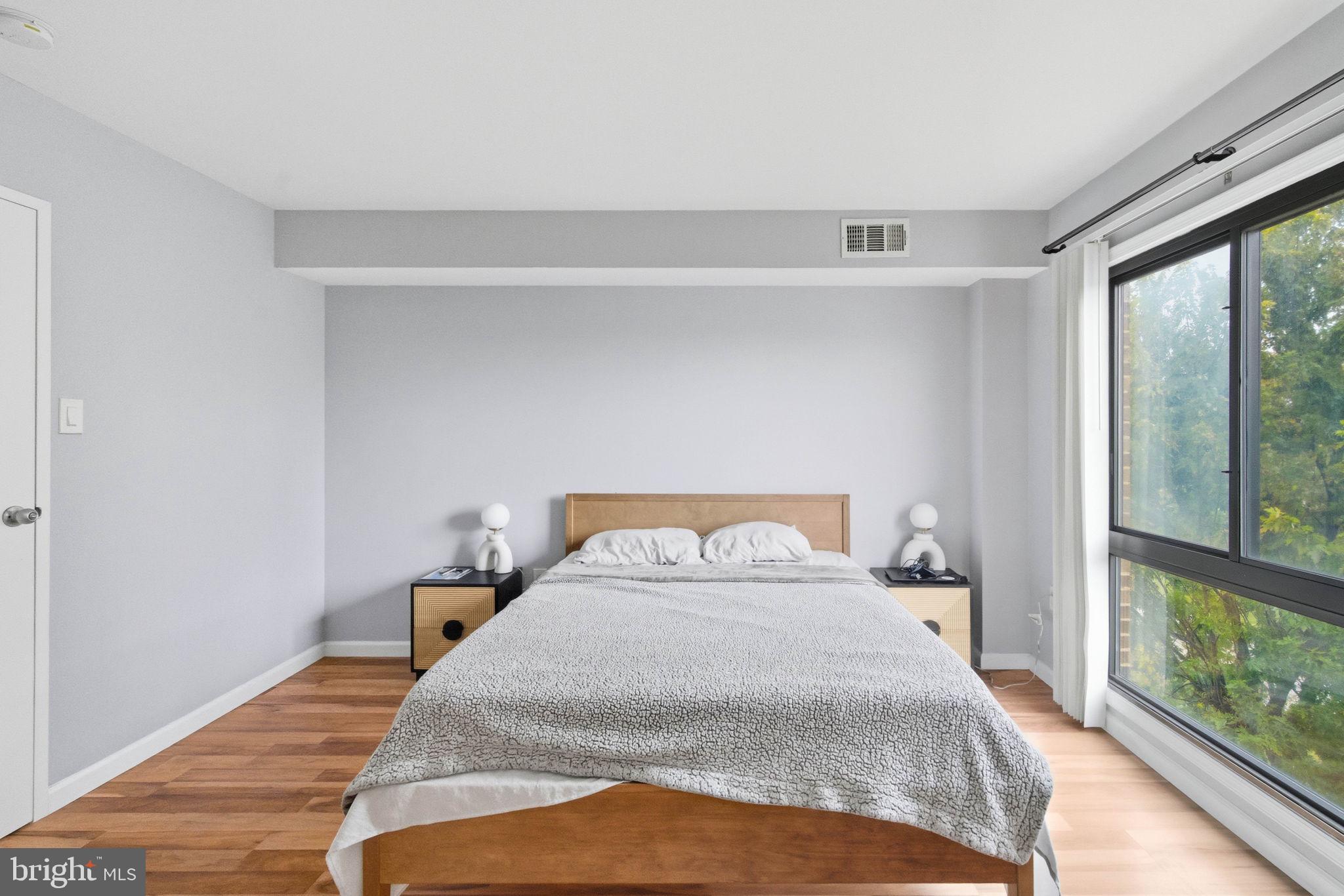 RHAWNHURST - Residential