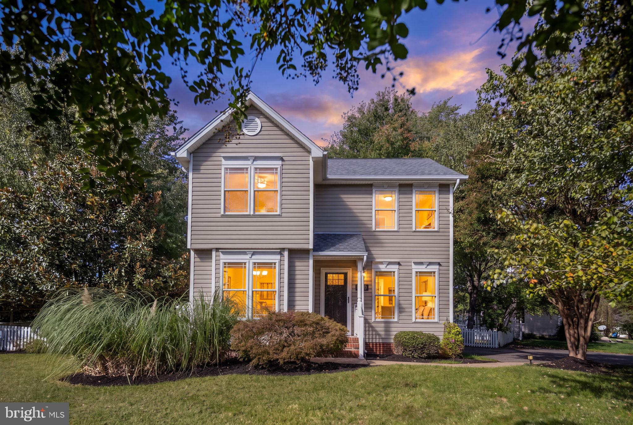 8600 OAK GLEN COURT