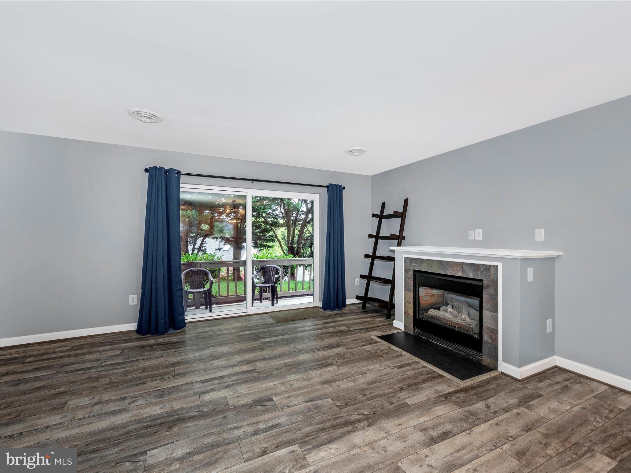 AUDUBON TERRACE VILLAS - Residential