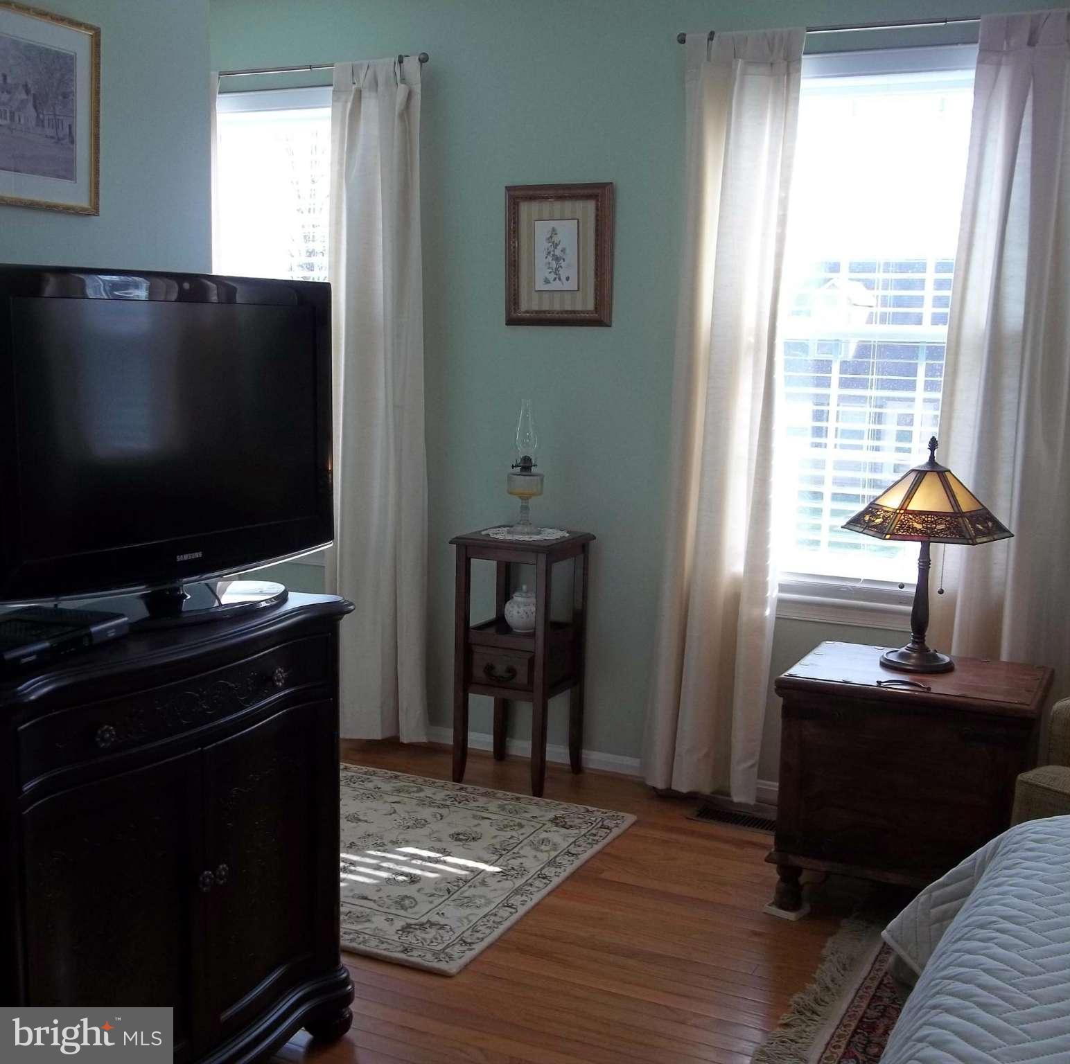 EAGLEVIEW ESTATES - Residential