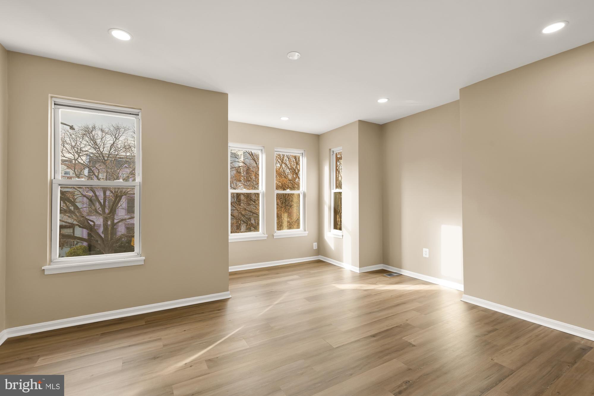 1033 5TH STREET NE A