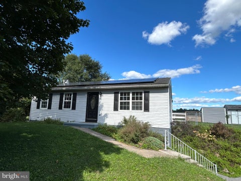 Homes For Sale - 17 Union Church Road<br/> HALIFAX, PA 17032