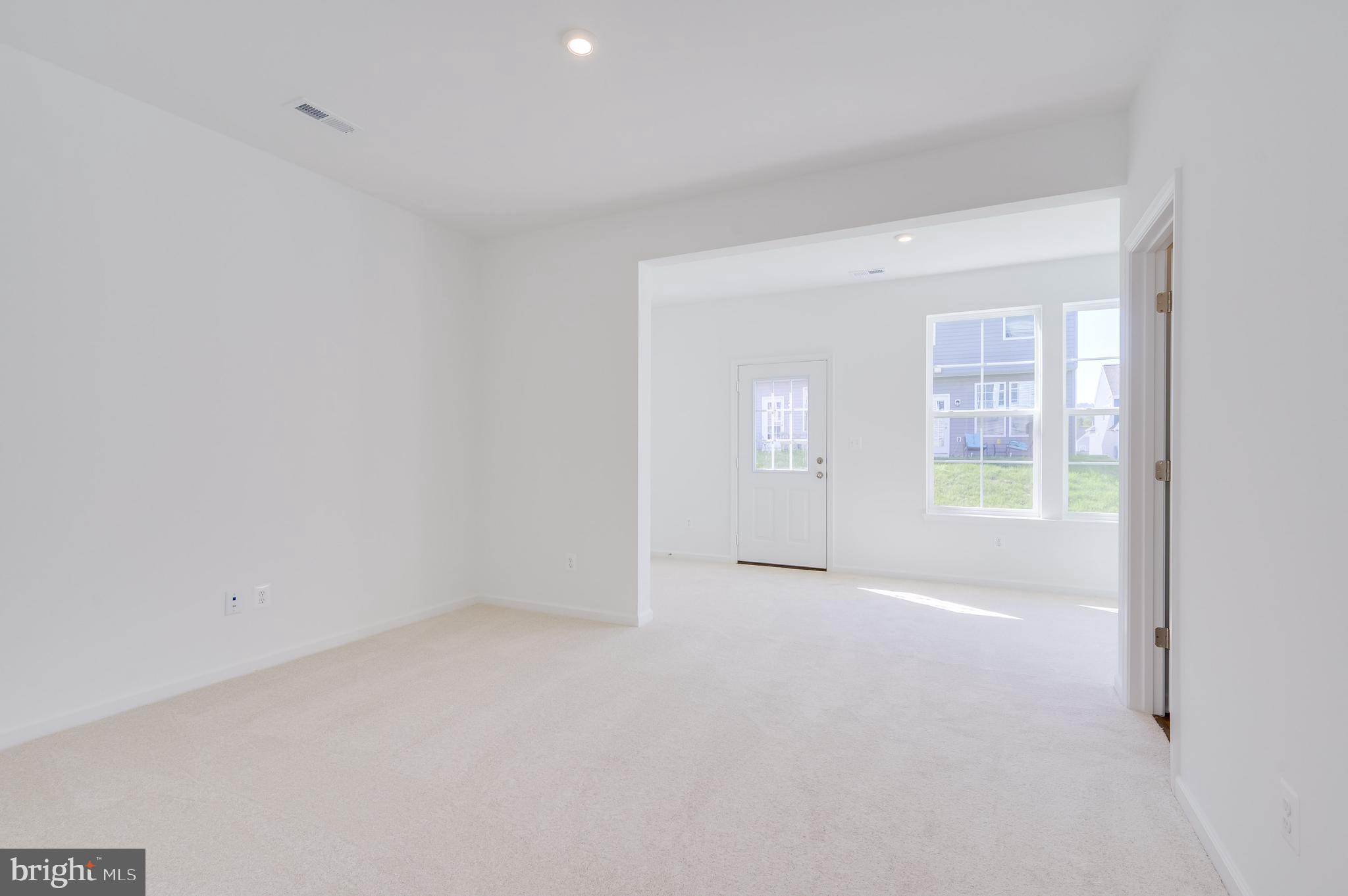 MARTINSBURG STATION - Residential Lease