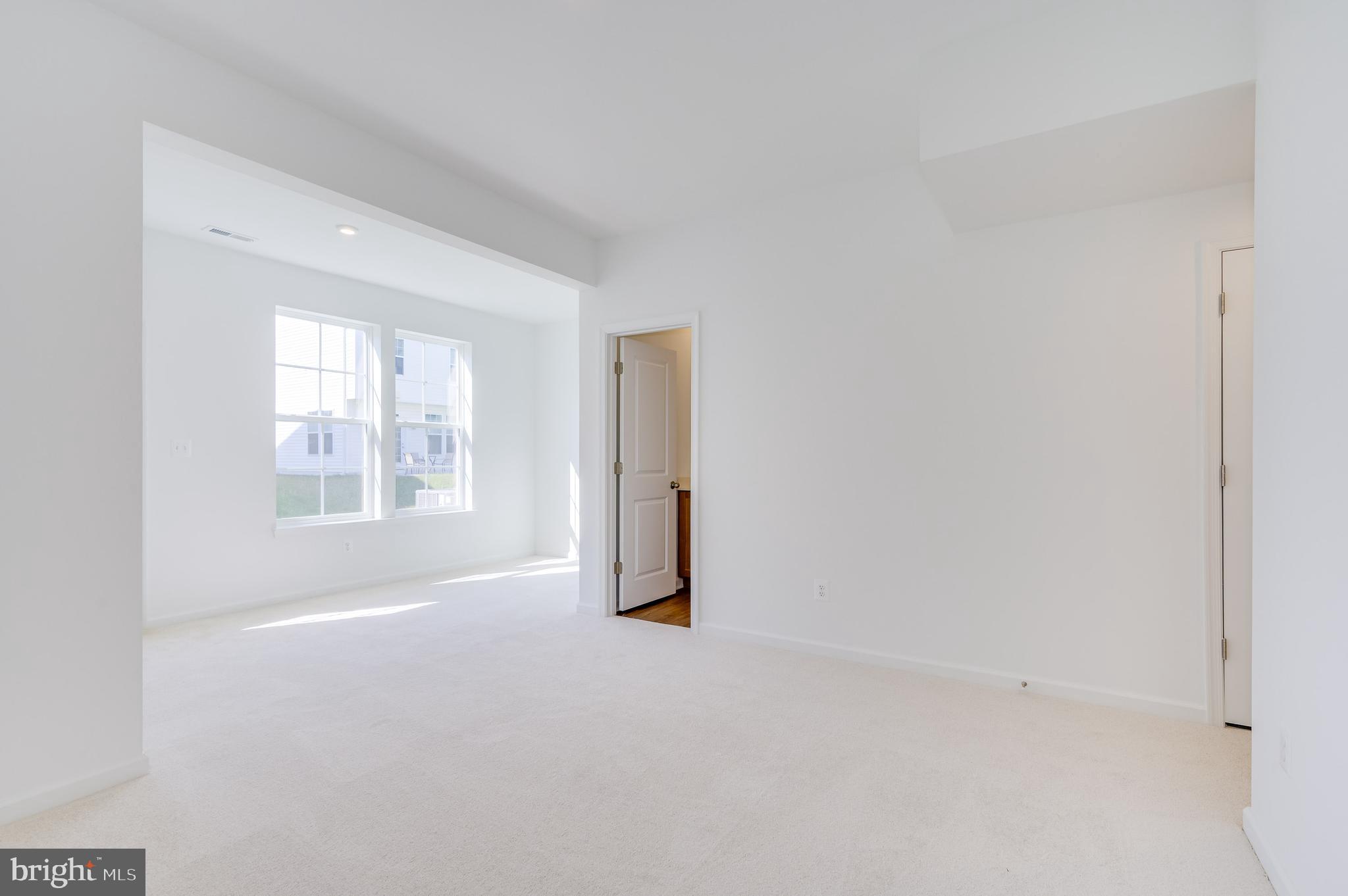 MARTINSBURG STATION - Residential Lease