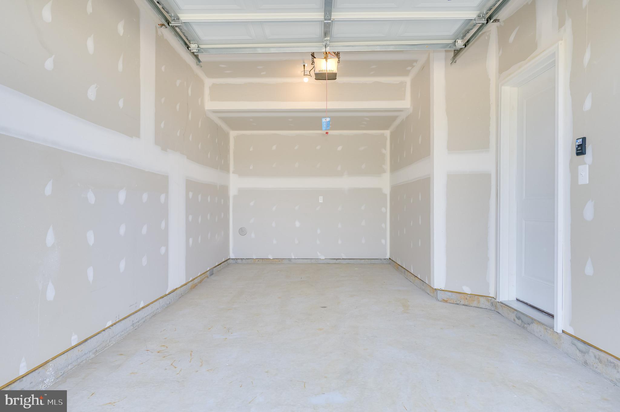 MARTINSBURG STATION - Residential Lease