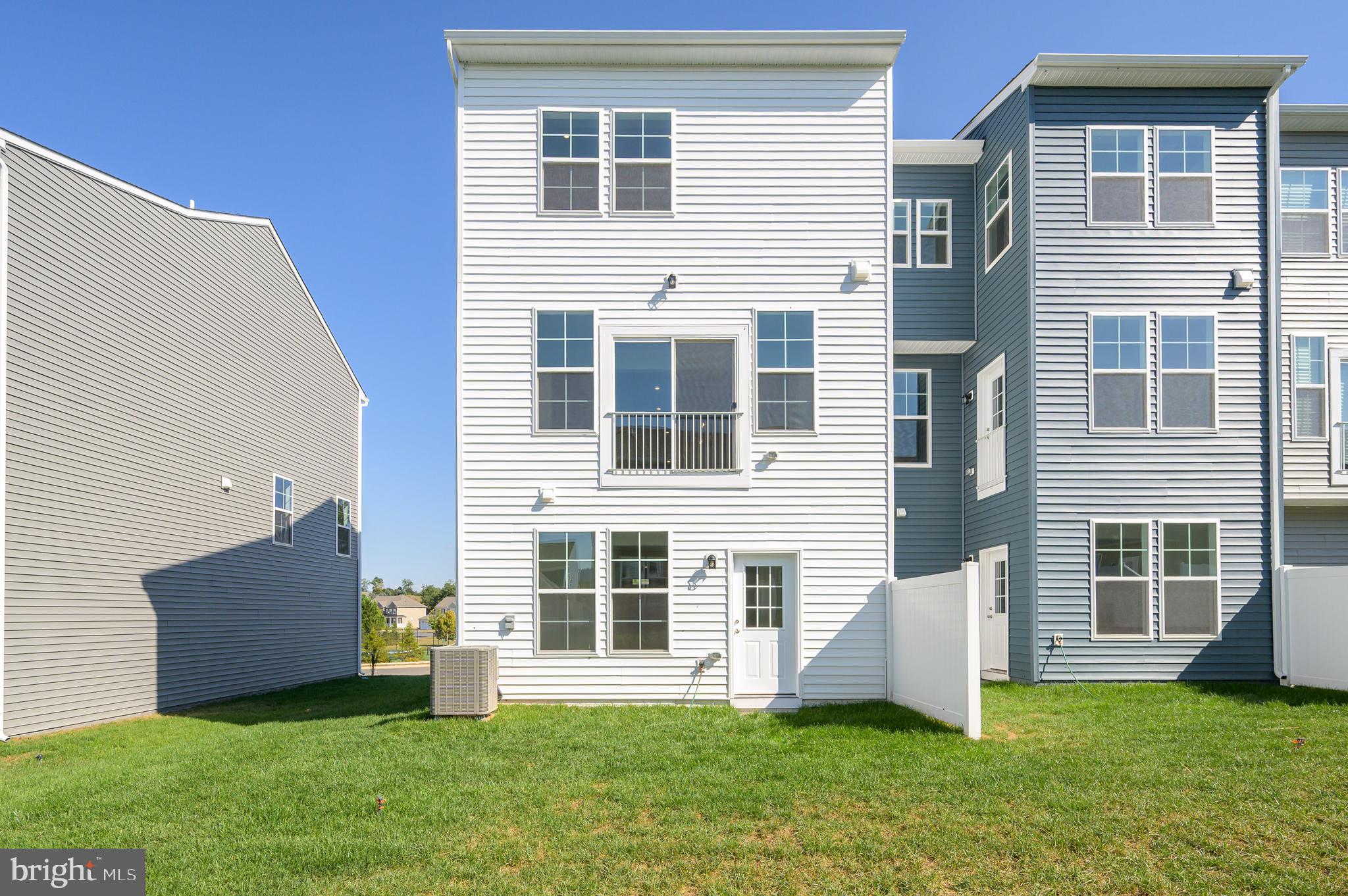 MARTINSBURG STATION - Residential Lease