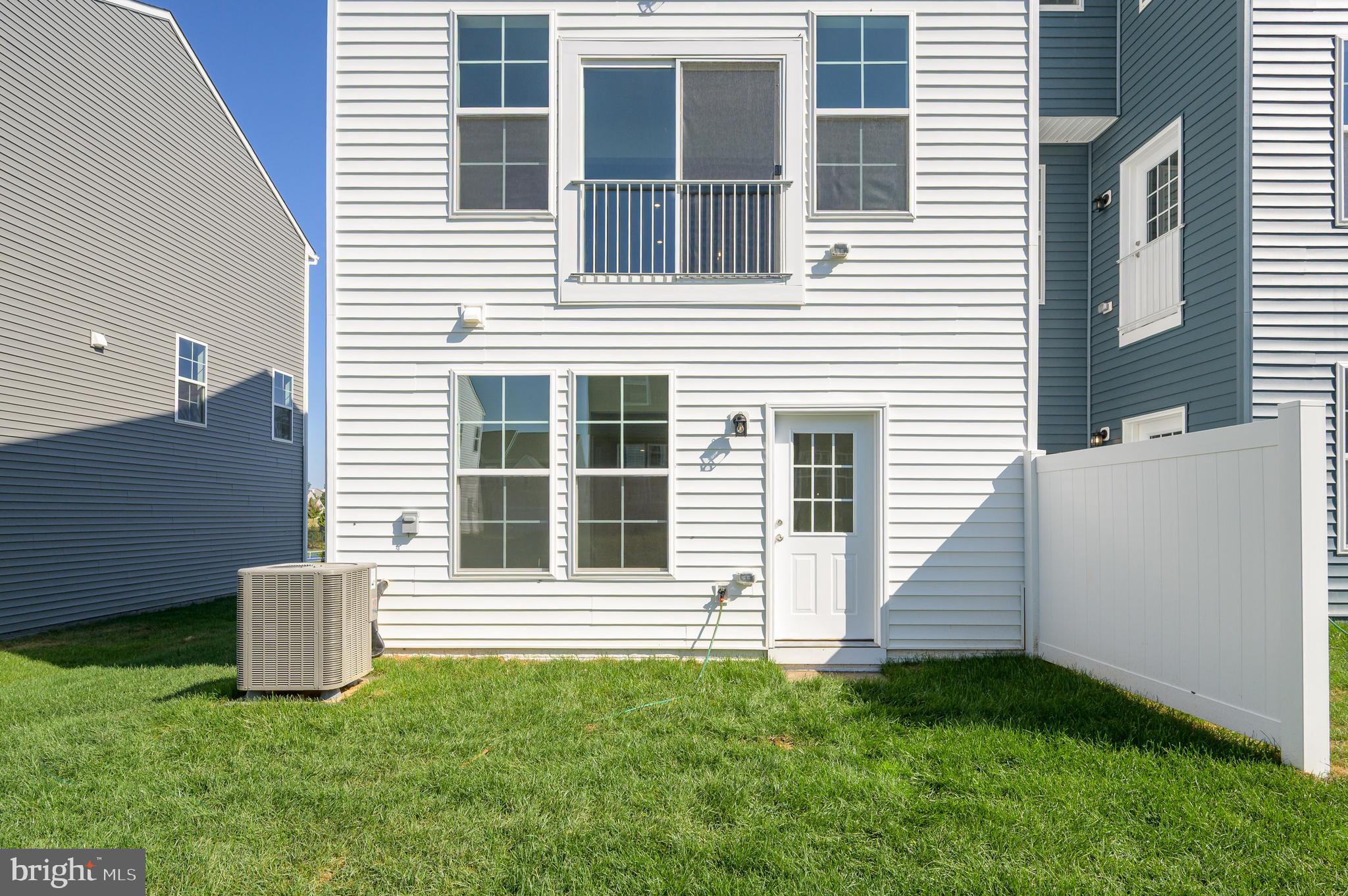 MARTINSBURG STATION - Residential Lease