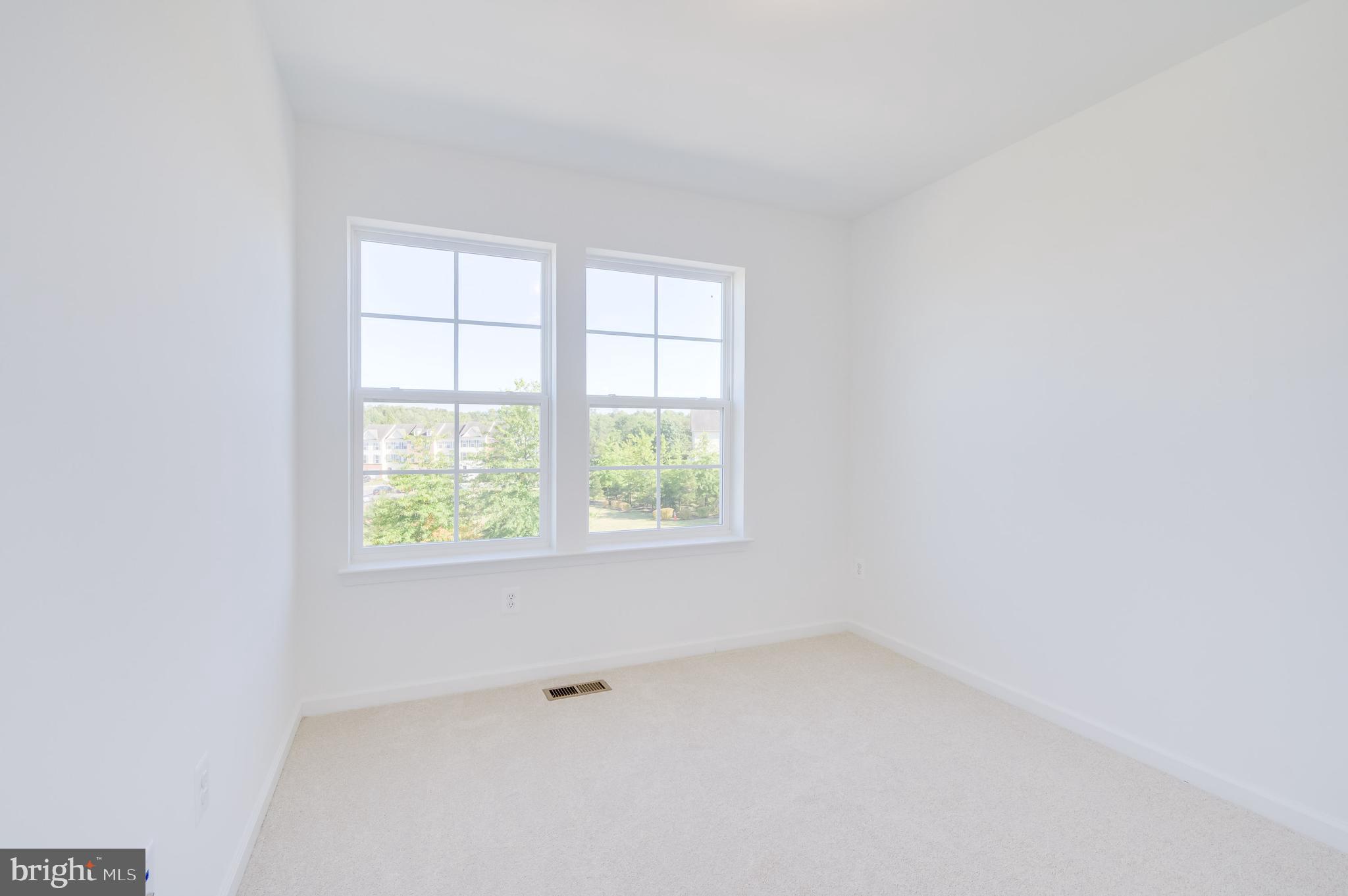 MARTINSBURG STATION - Residential Lease