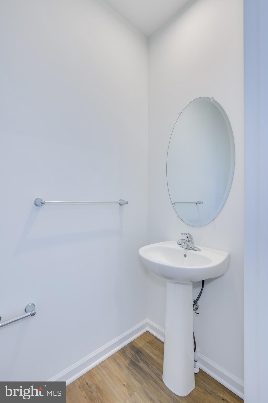 MARTINSBURG STATION - Residential Lease