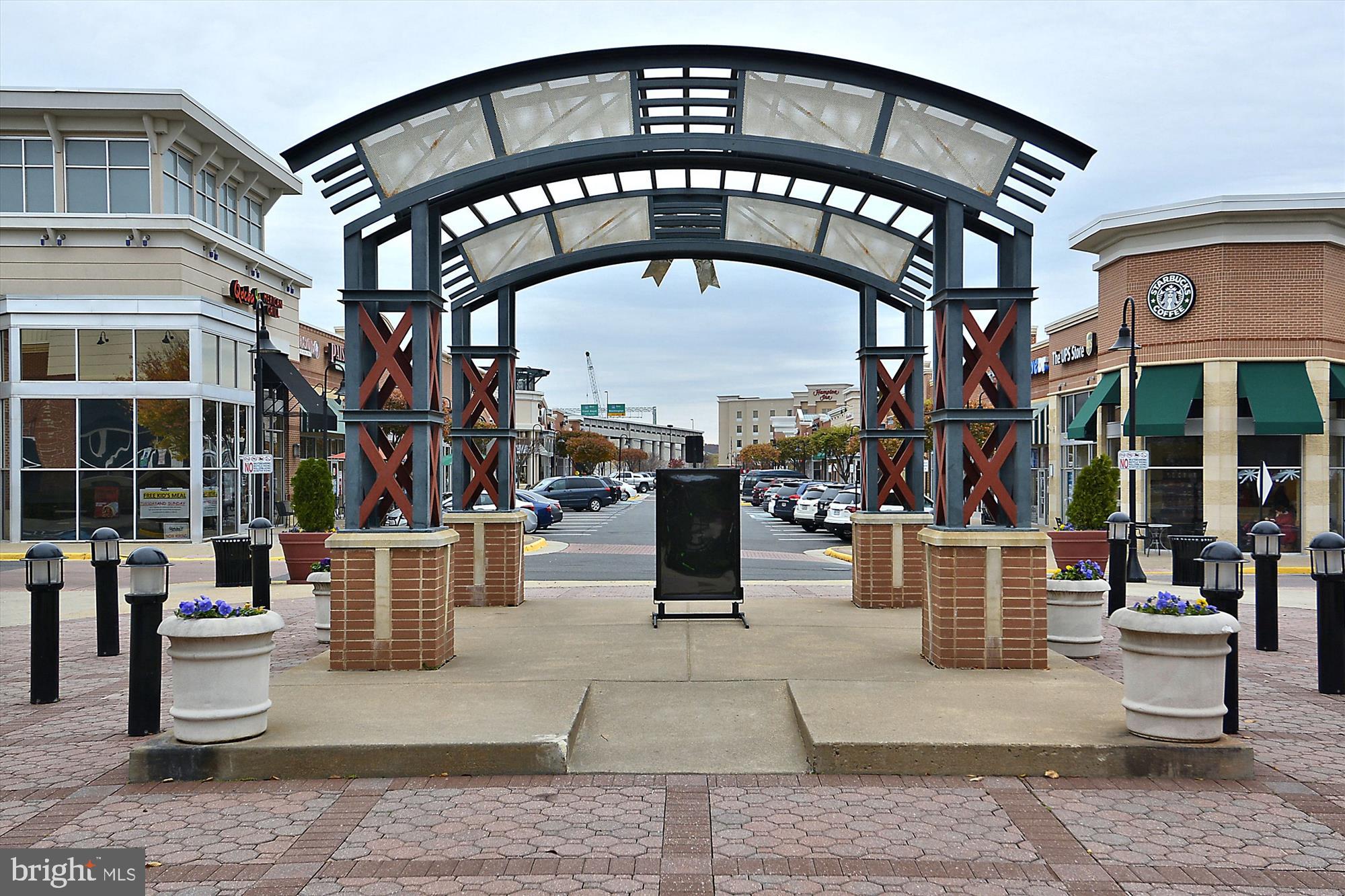 SOMERSET - Residential