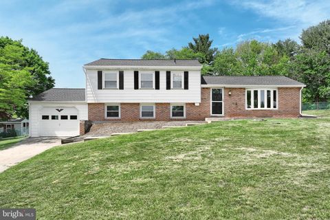 49 GLENNA DRIVE DELTA PA 17314