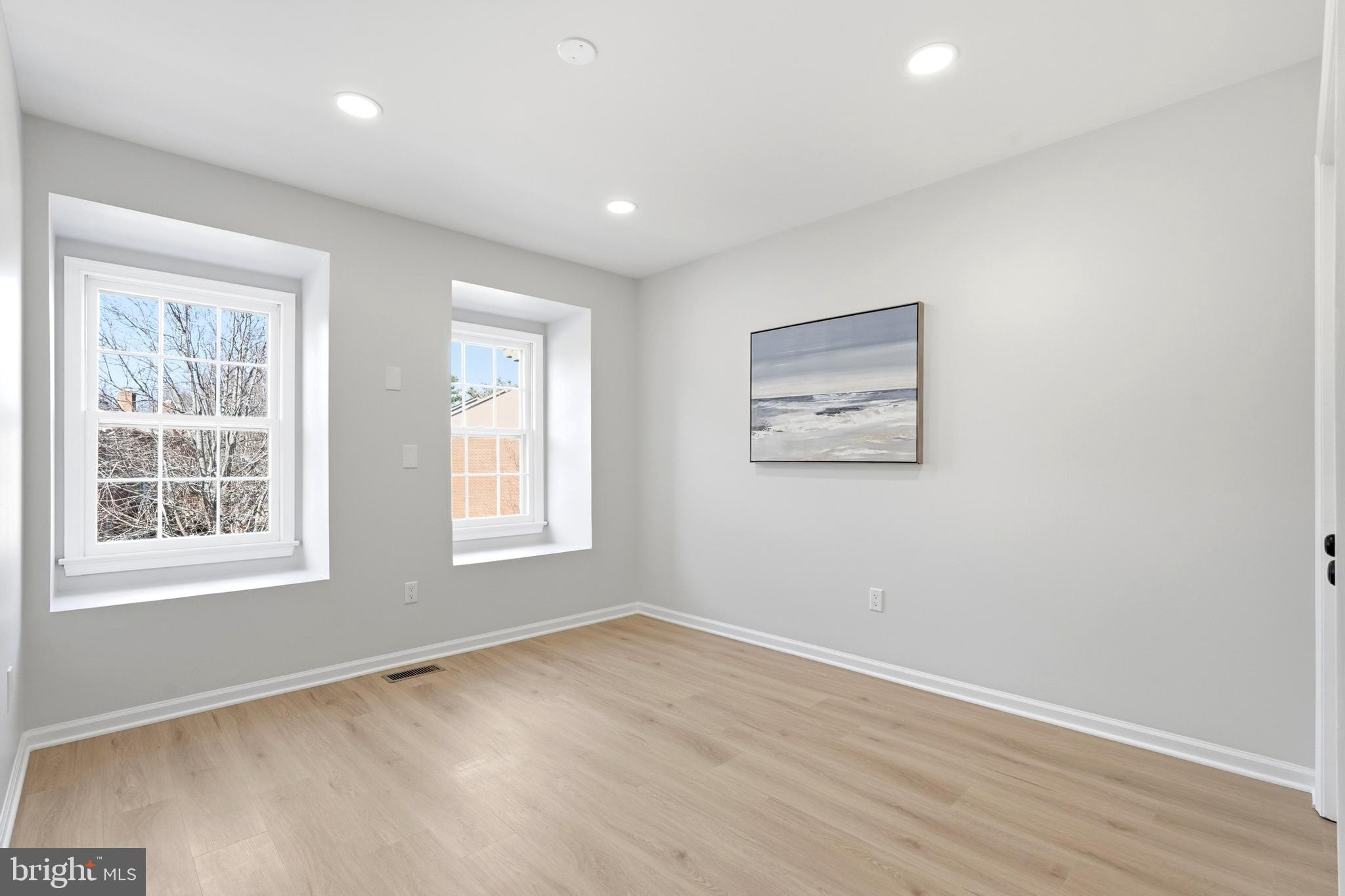 CONCORD VILLAGE - Residential