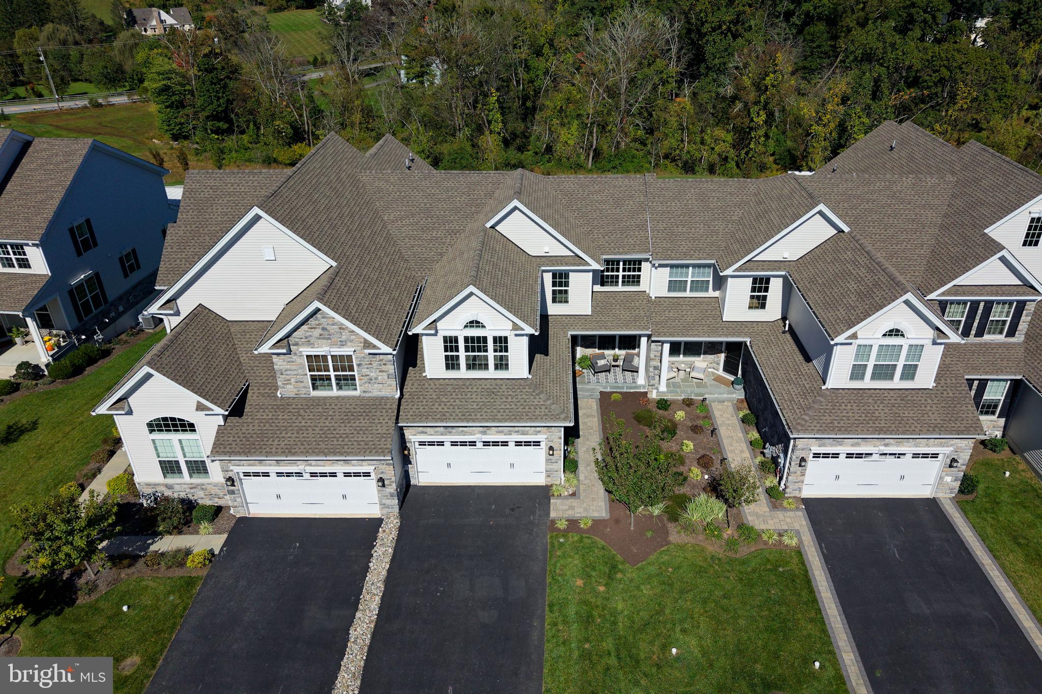 404 REID WAY