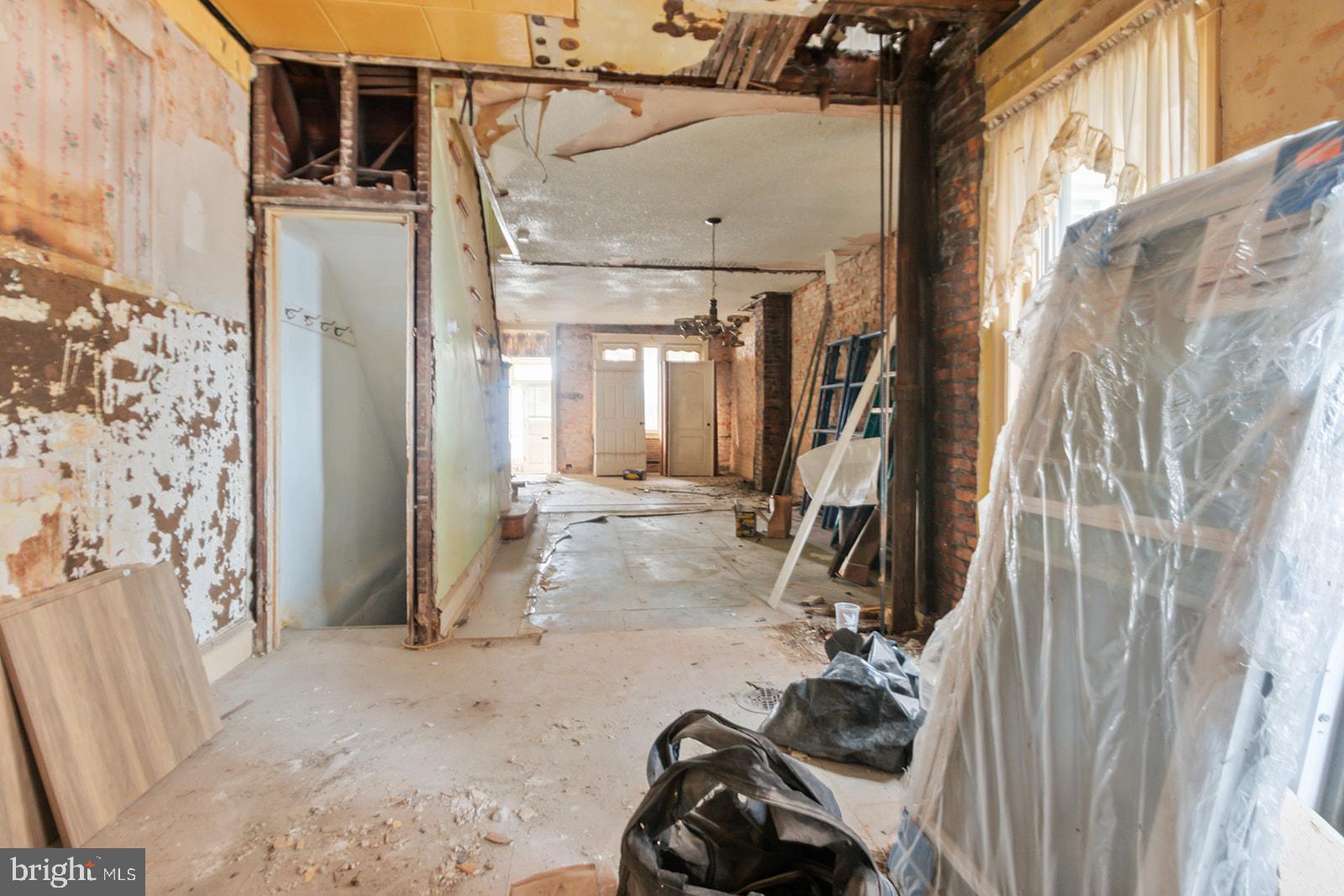 OVERBROOK - Residential