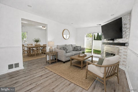Photo for 409 MASON RUN