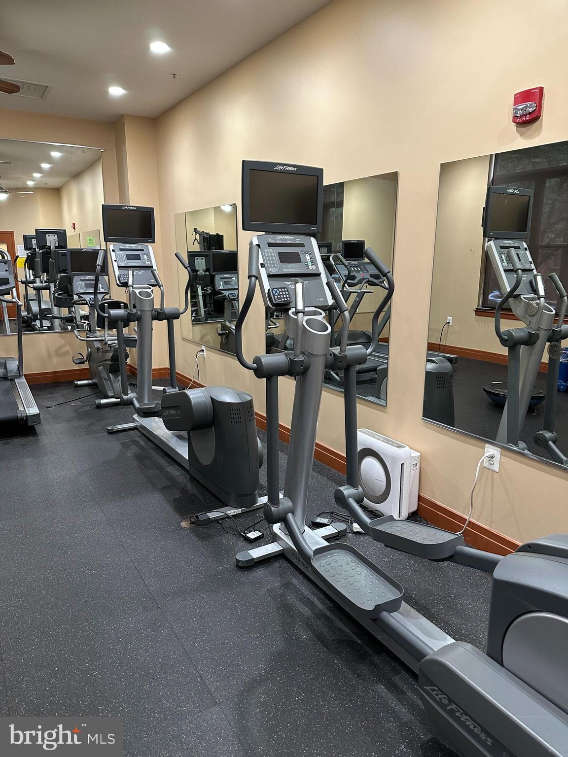 THE PARK AT COURTHOUSE - Residential