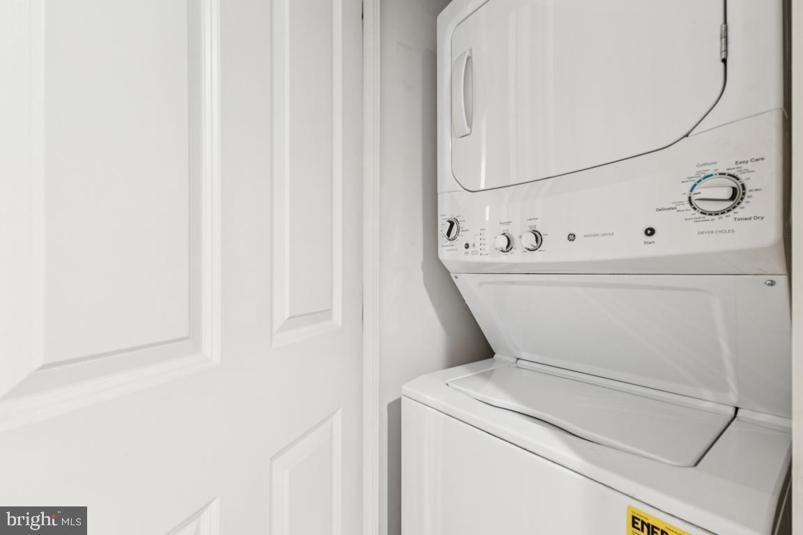 THE PARK AT COURTHOUSE - Residential