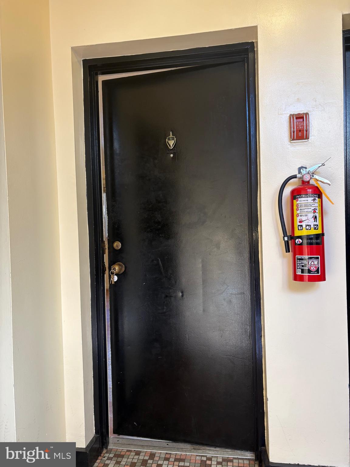 7044 EASTERN AVENUE NW