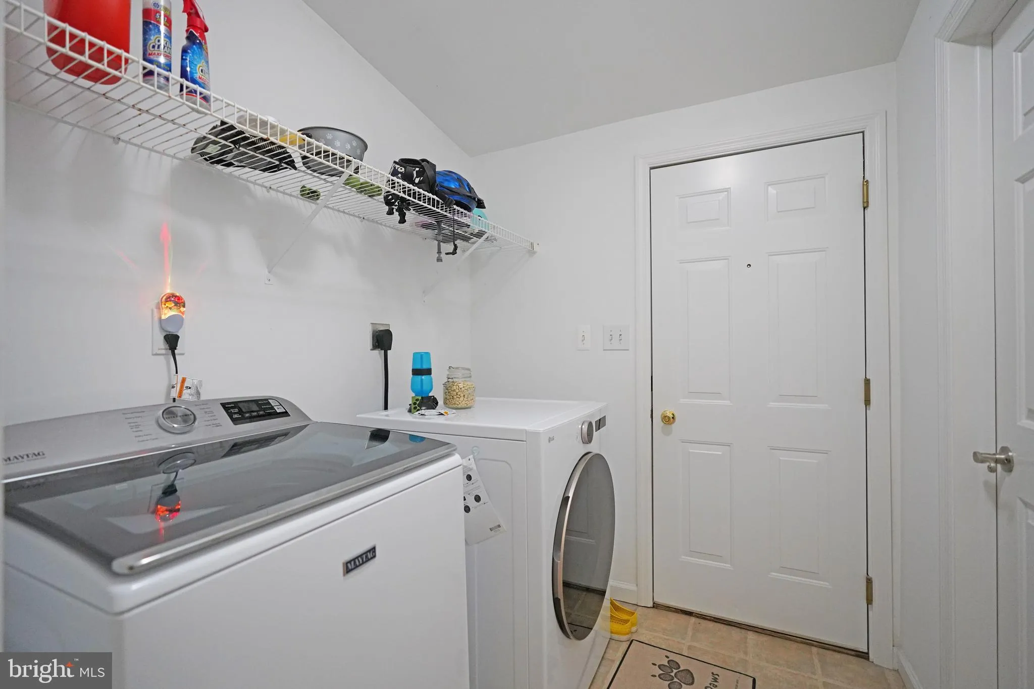 Lewes, Delaware 19958, United States, 2 Bedrooms Bedrooms, ,2 BathroomsBathrooms,Residential,Pending,102646