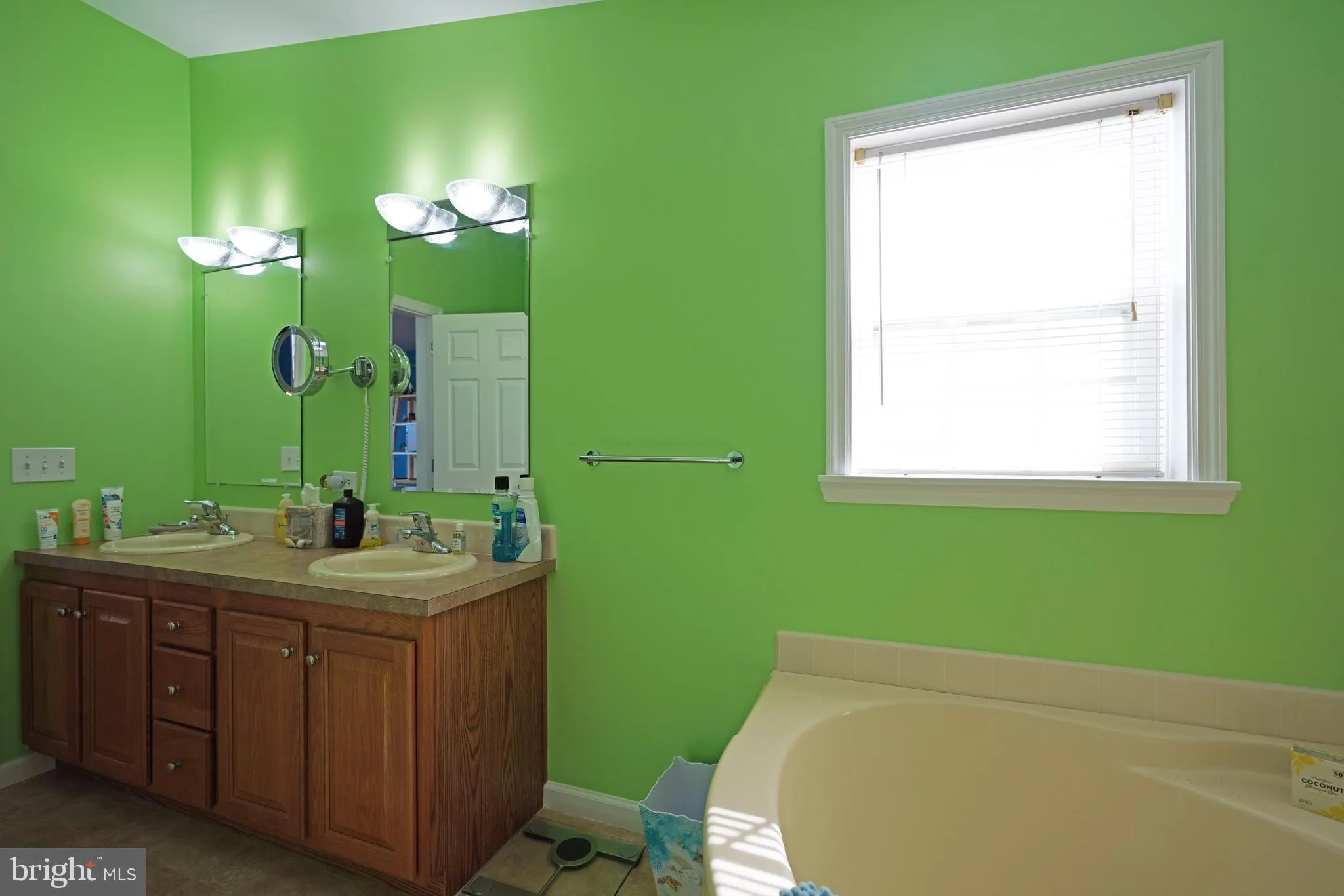 Lewes, Delaware 19958, United States, 2 Bedrooms Bedrooms, ,2 BathroomsBathrooms,Residential,Pending,102646