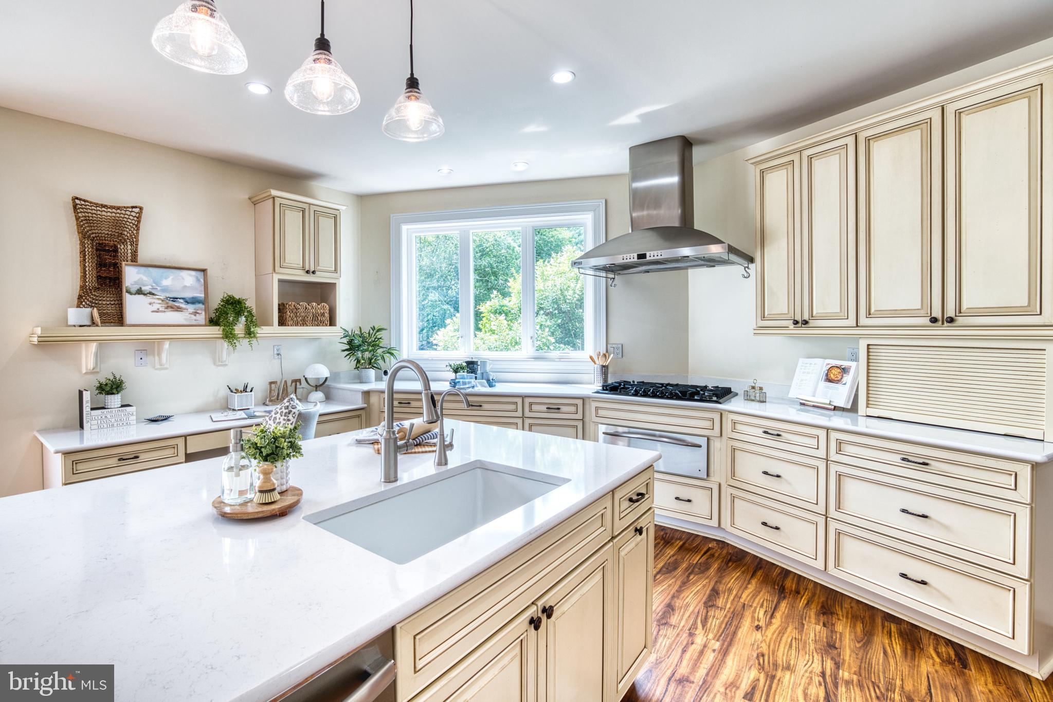 NEAVITT - Residential