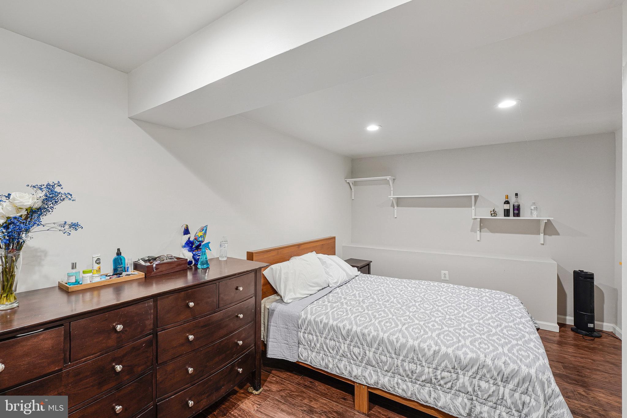 DALE CITY - Residential