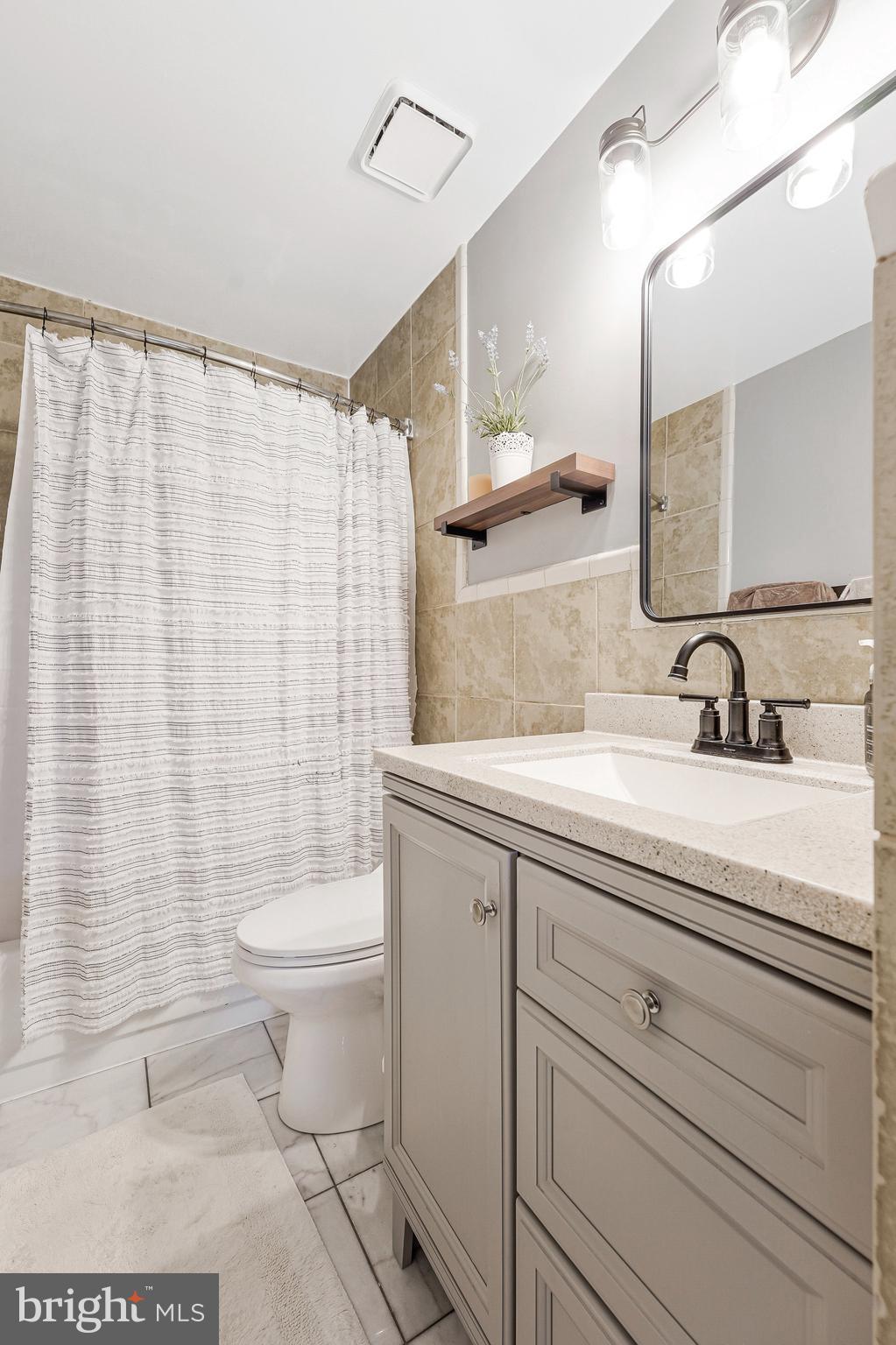 DALE CITY - Residential