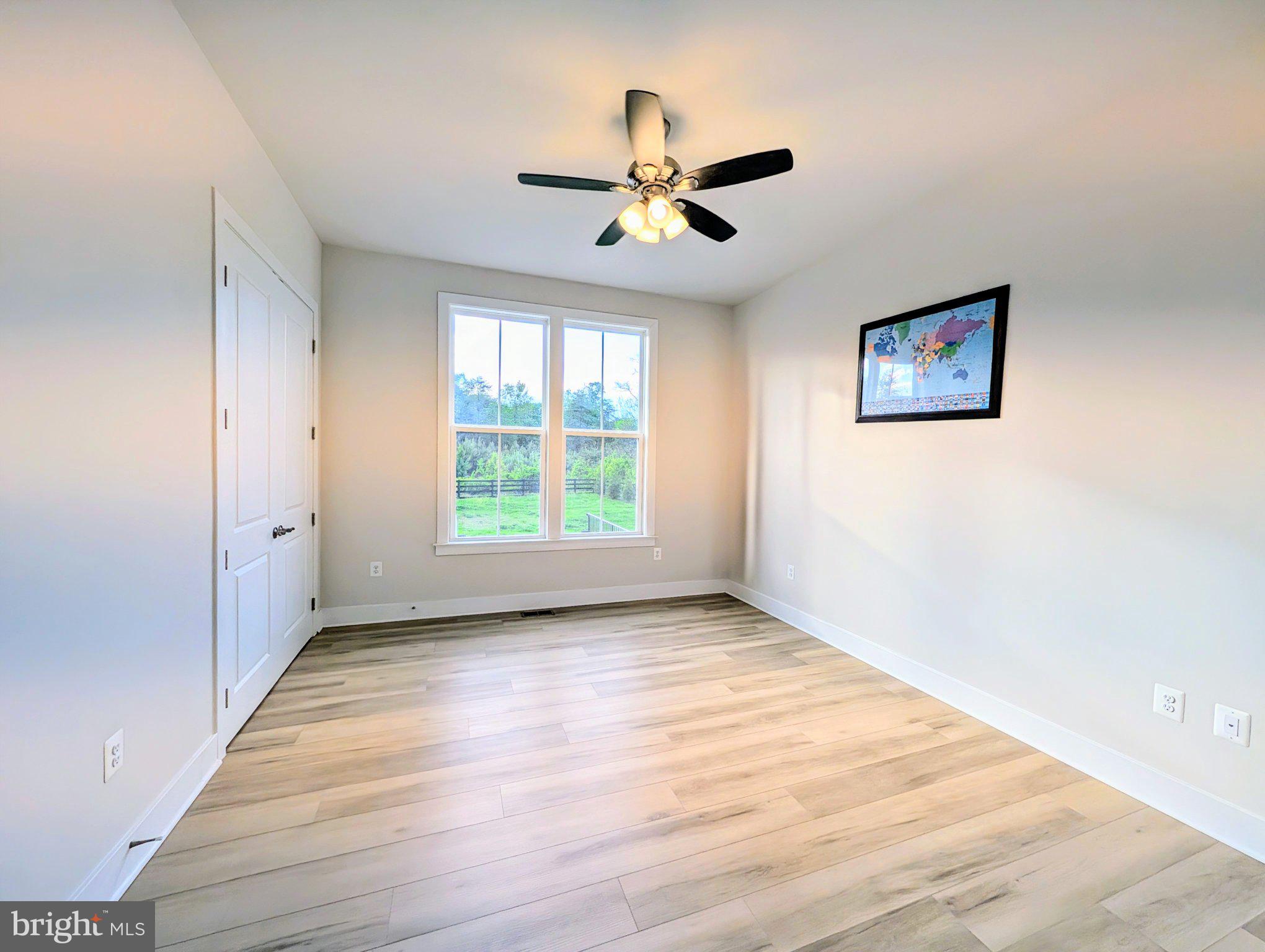 THE RESERVE AT HOLLY SPRINGS - Residential