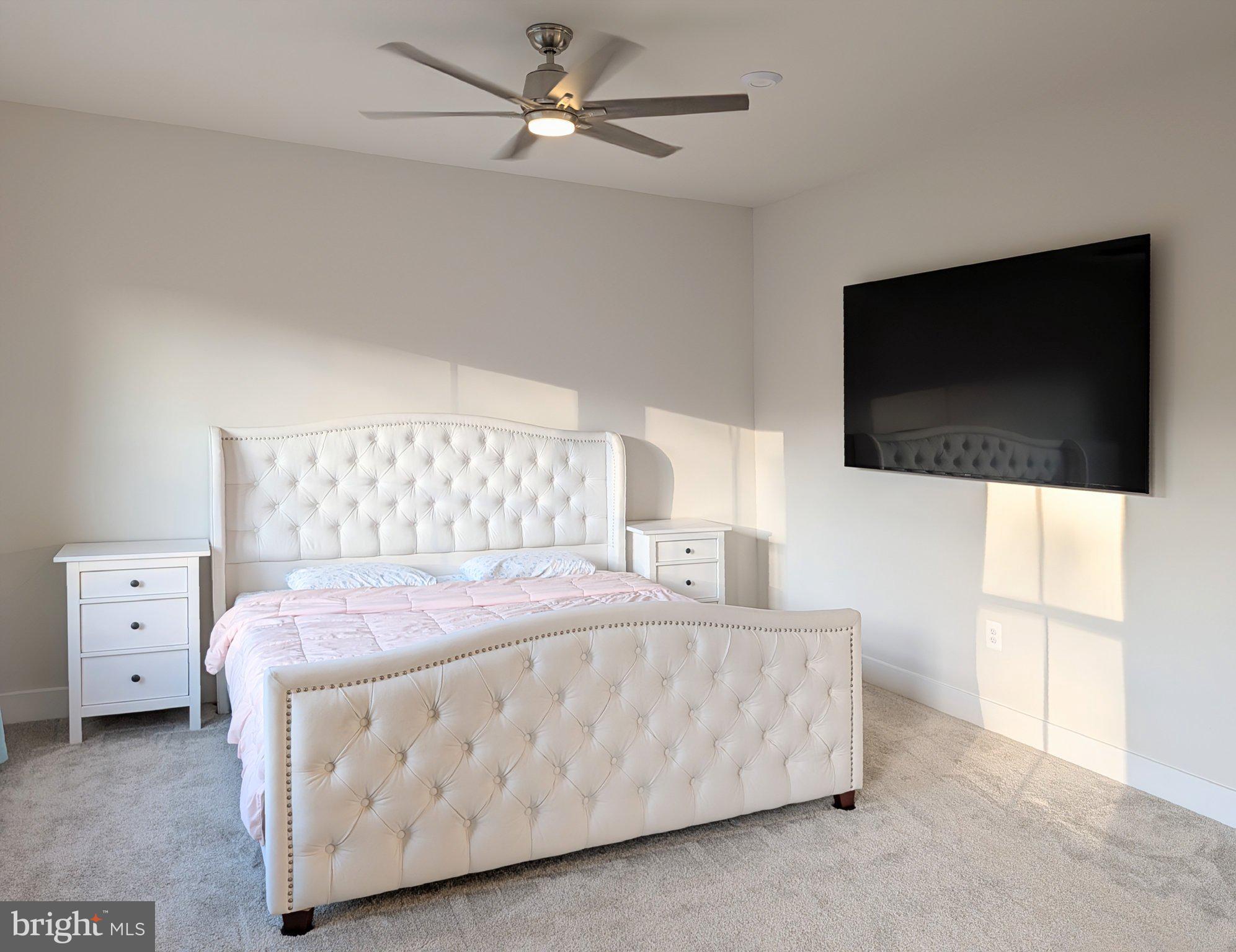 THE RESERVE AT HOLLY SPRINGS - Residential