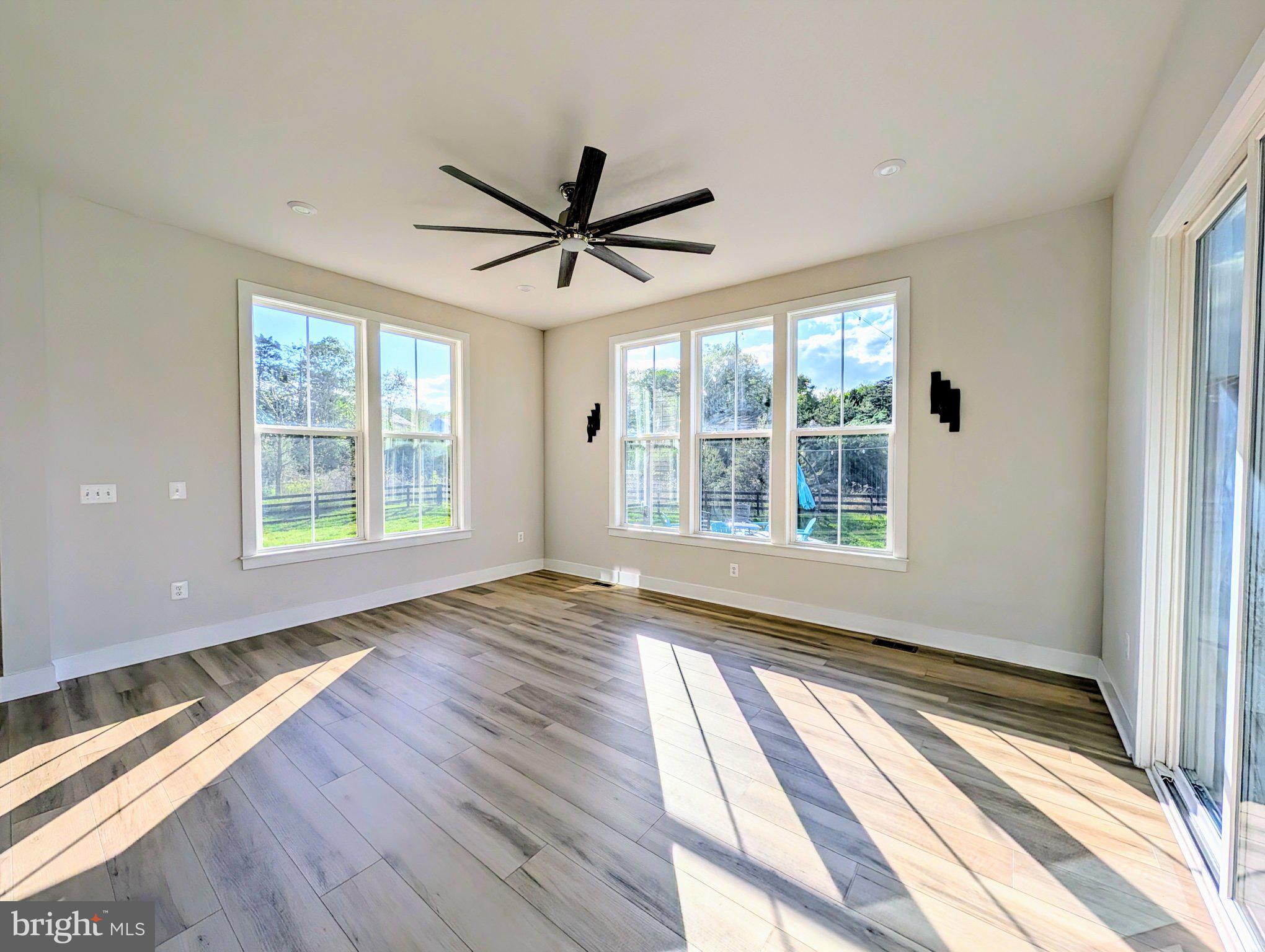 THE RESERVE AT HOLLY SPRINGS - Residential