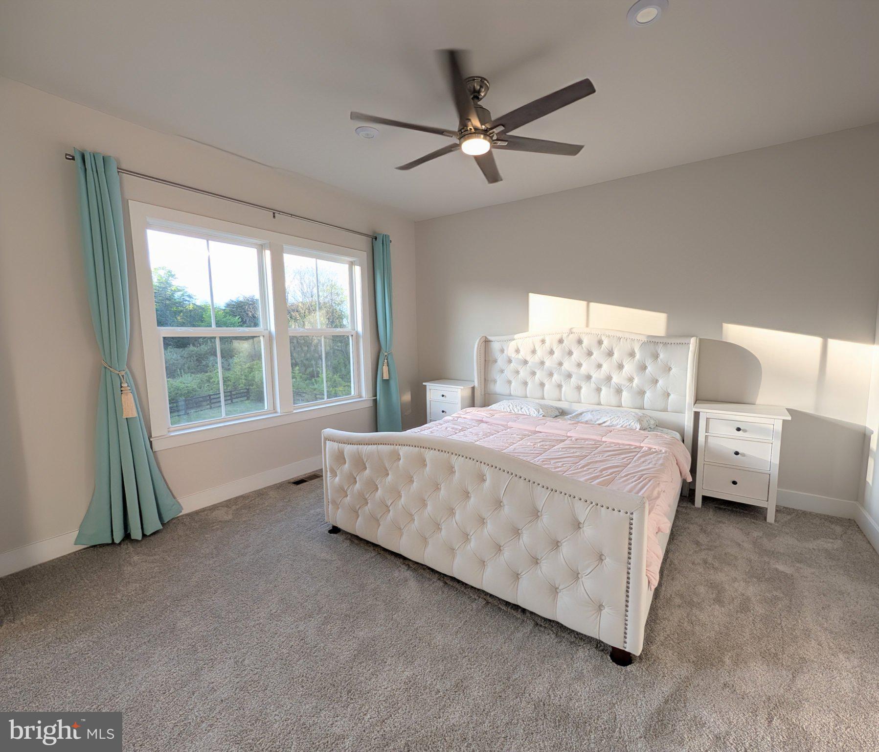 THE RESERVE AT HOLLY SPRINGS - Residential