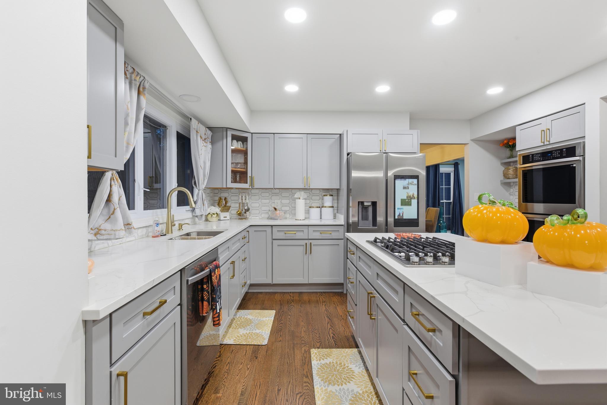 LEGEND GLEN - Residential