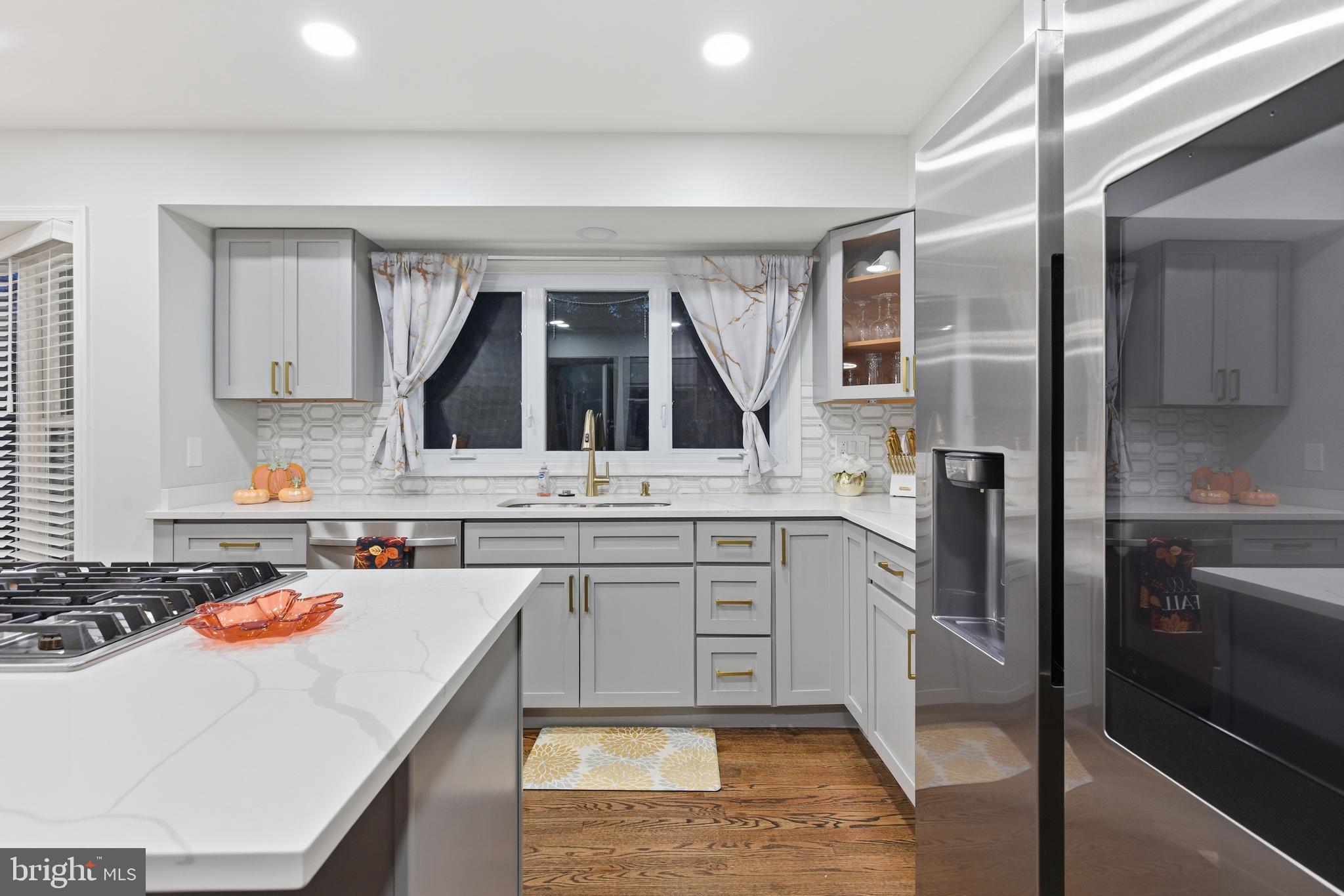 LEGEND GLEN - Residential