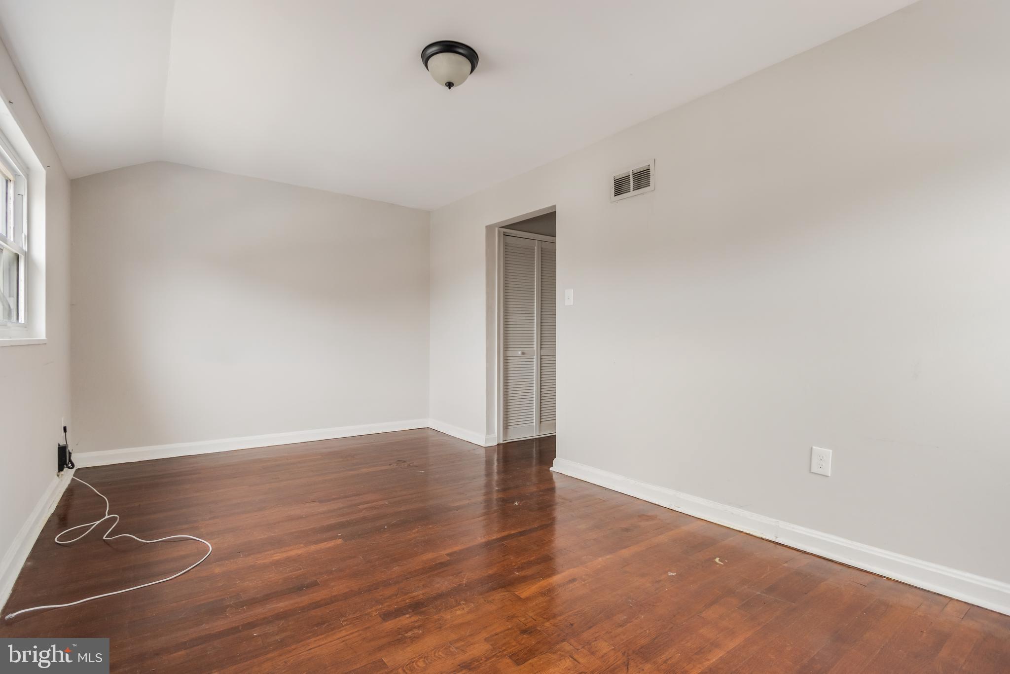 TEMPLETON KNOLLS - Residential