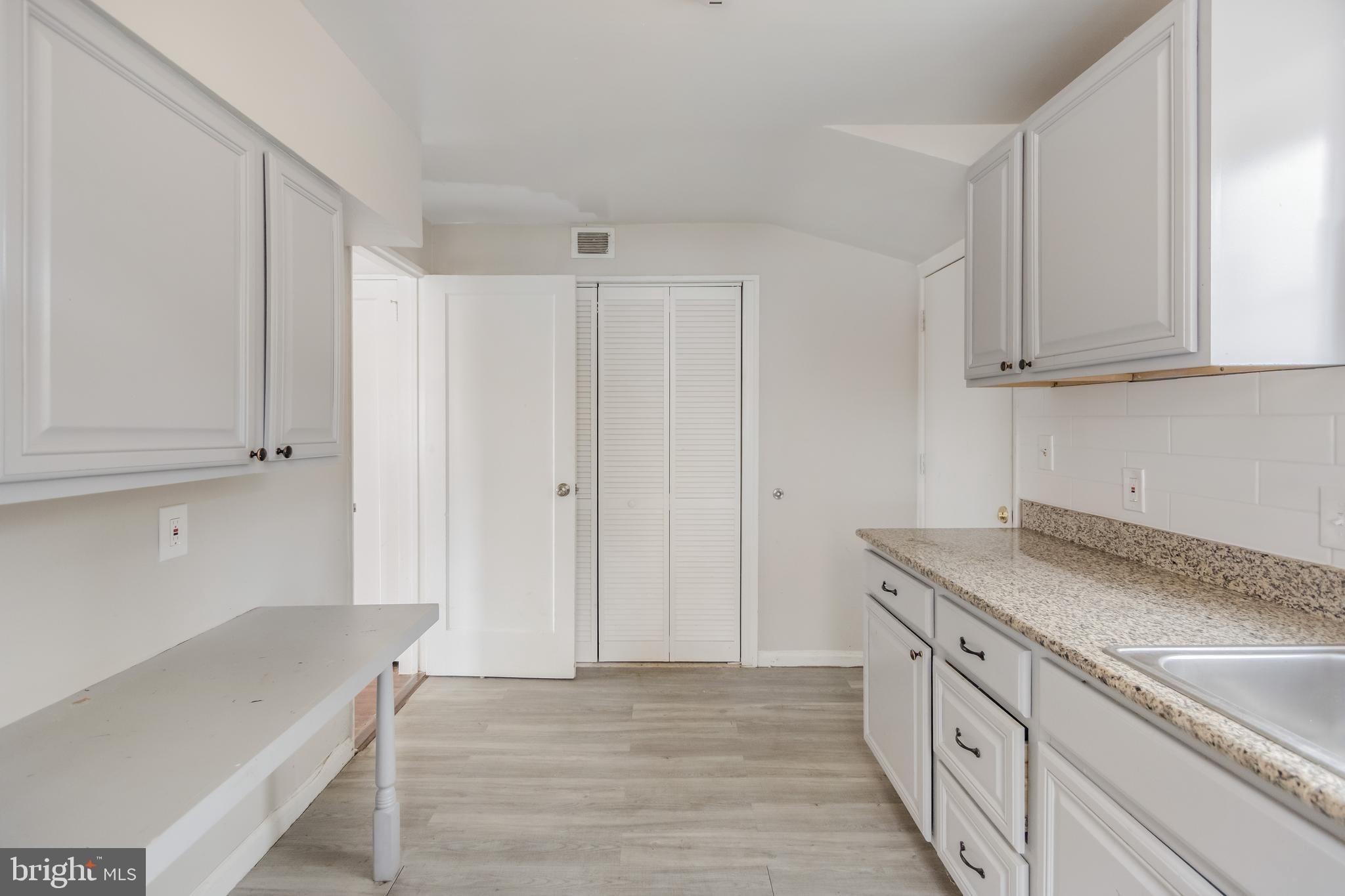 TEMPLETON KNOLLS - Residential