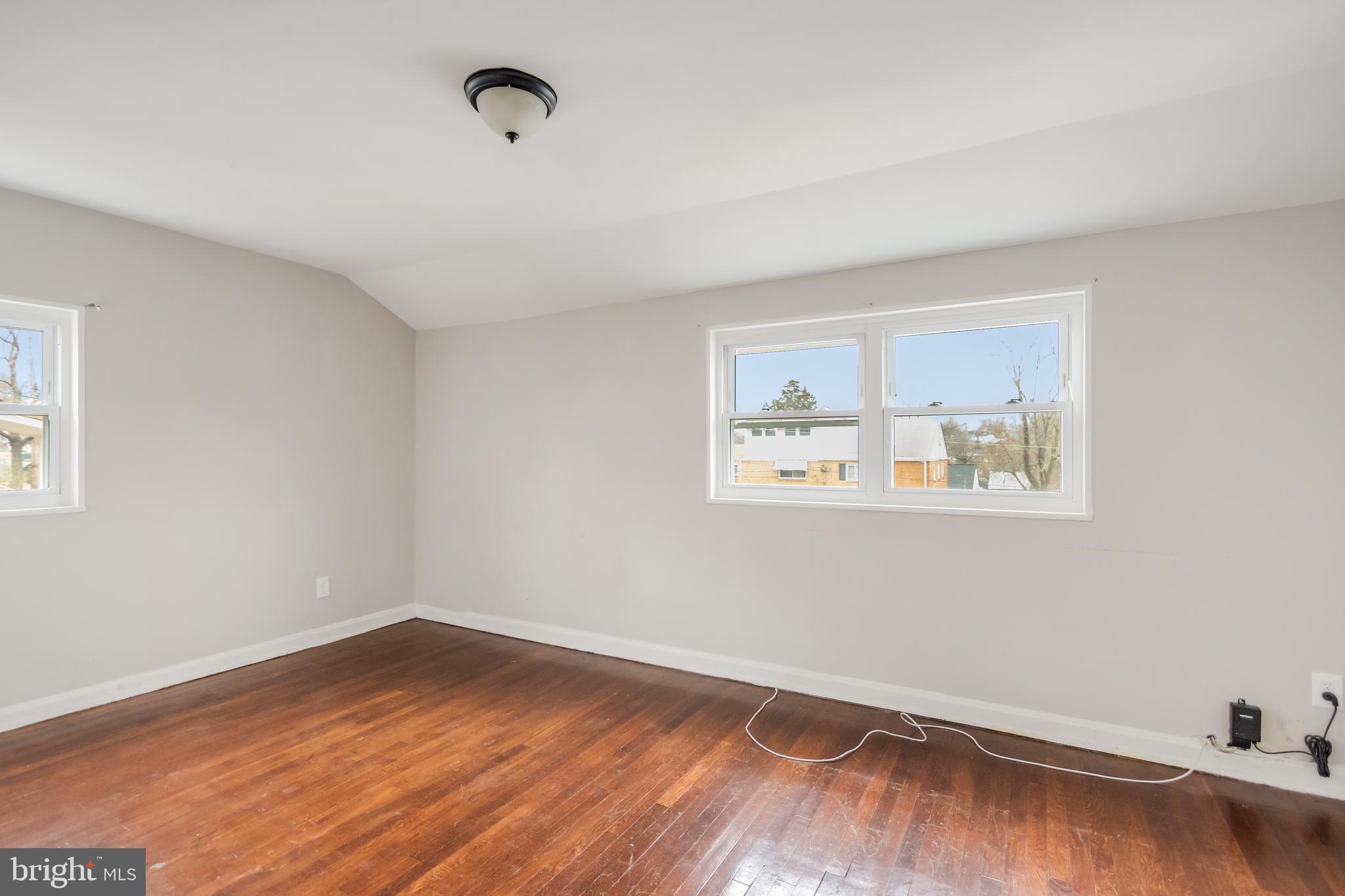 TEMPLETON KNOLLS - Residential