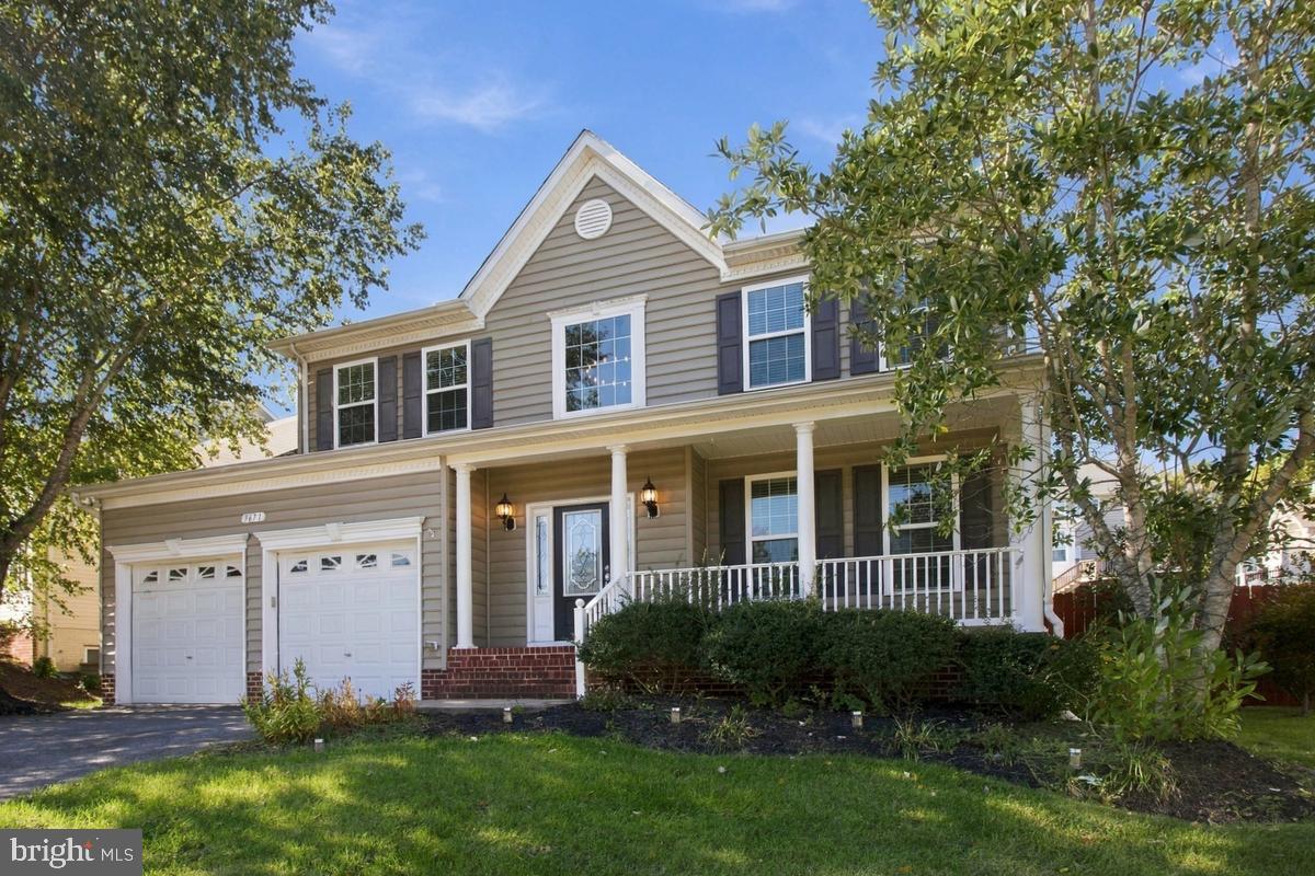 3671 MIDDLE GROUND COURT