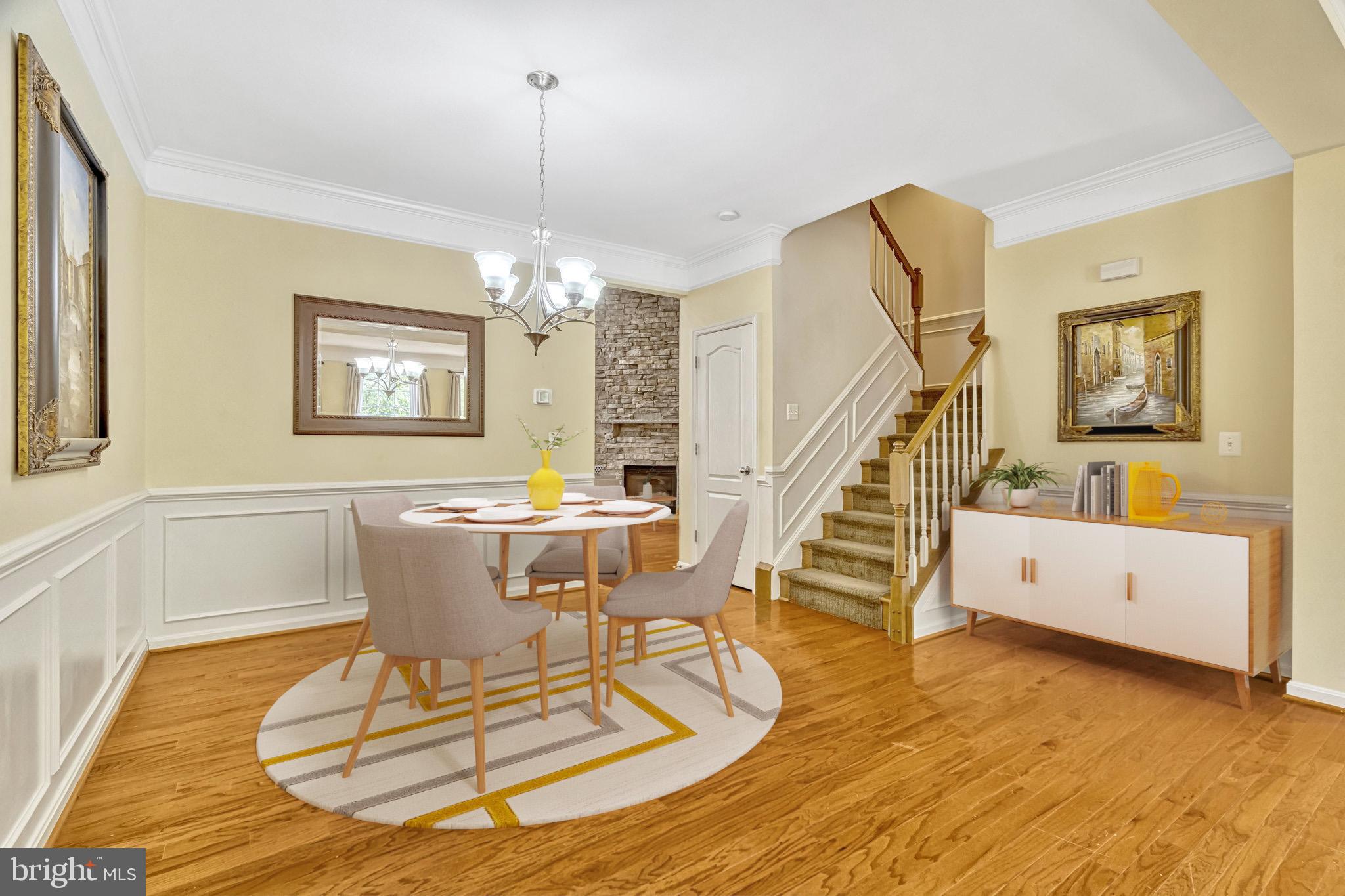 LANSDOWNE TOWN CENTER - Residential