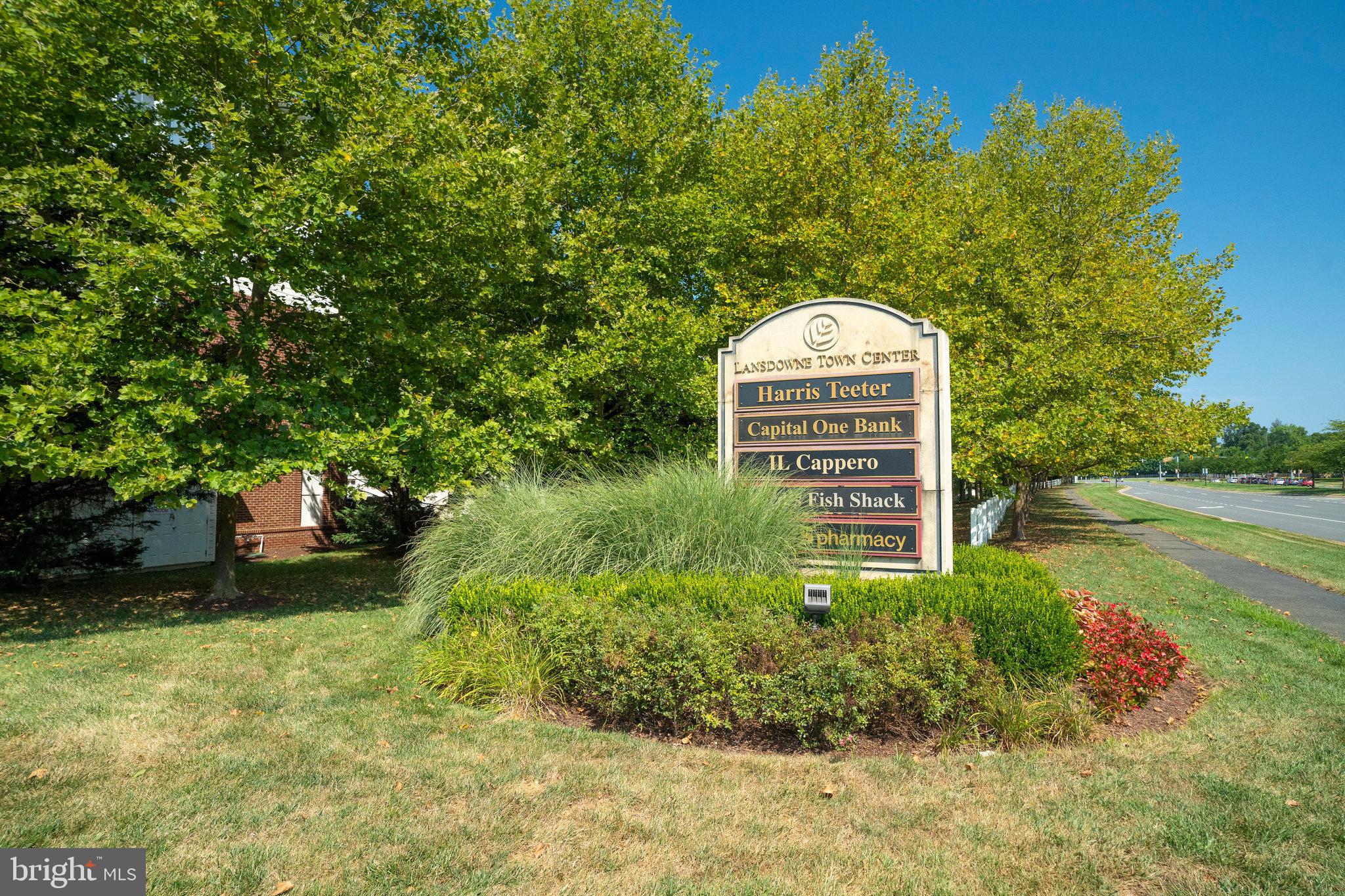 LANSDOWNE TOWN CENTER - Residential