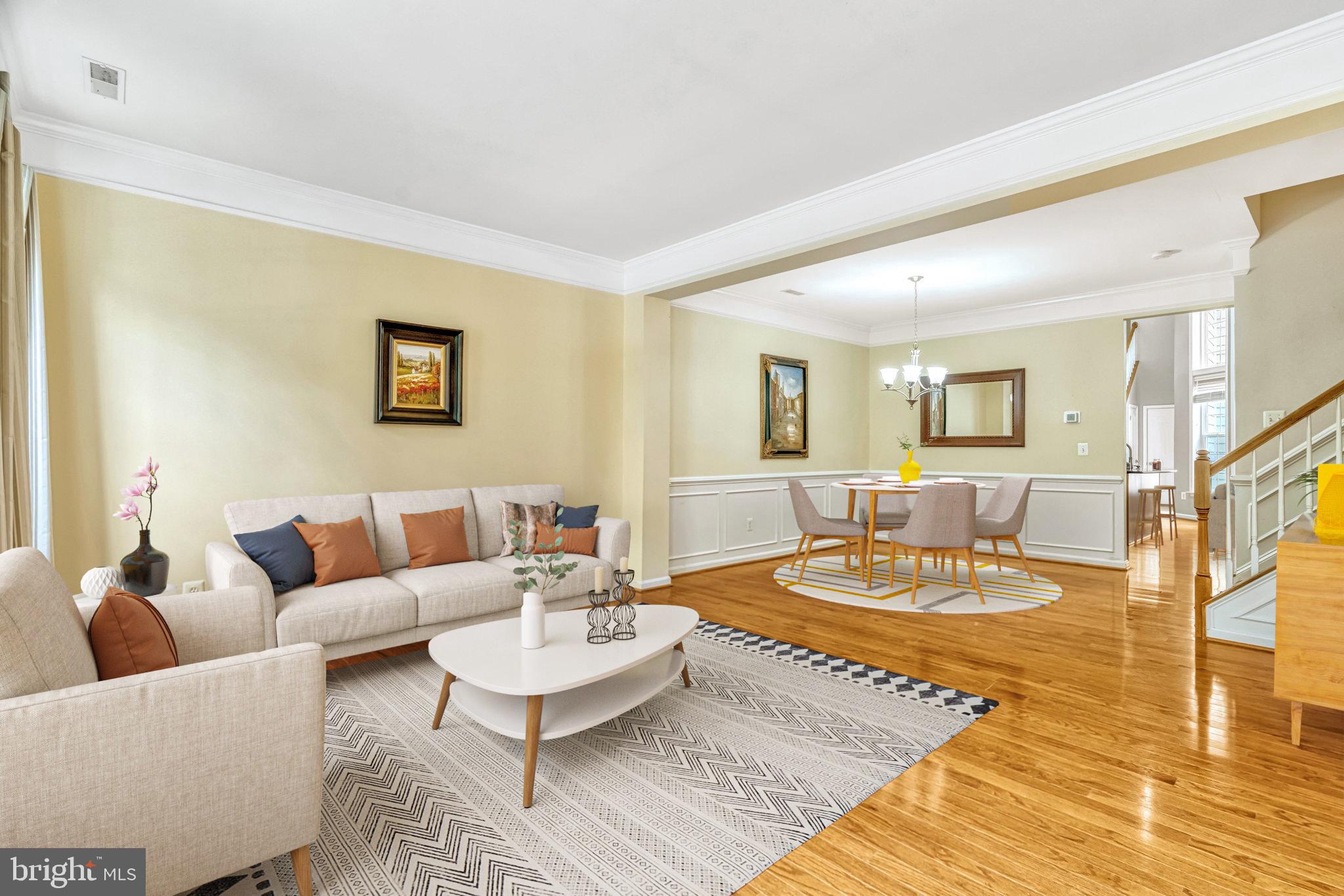 LANSDOWNE TOWN CENTER - Residential