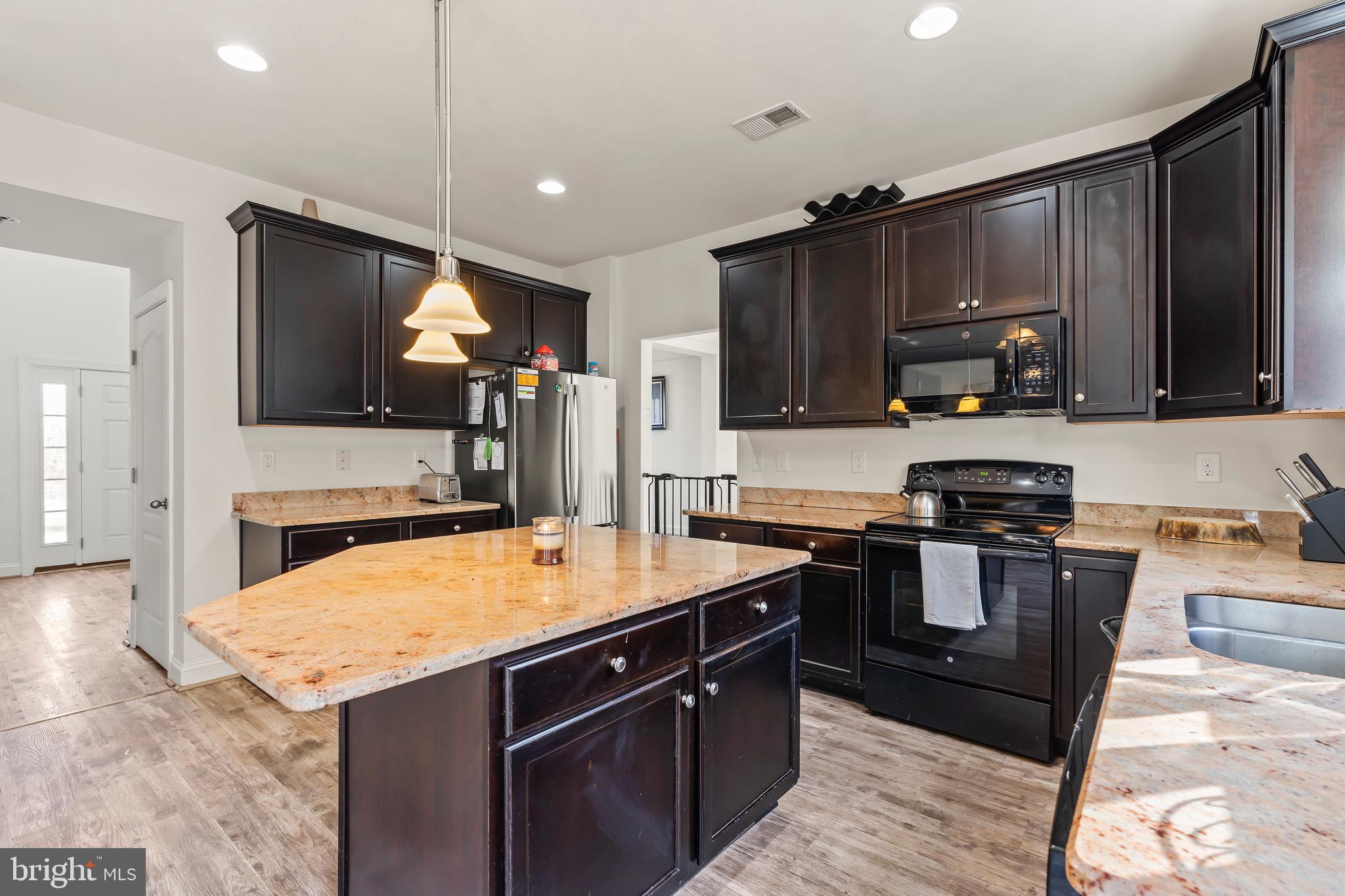 WILD ROSE - Residential