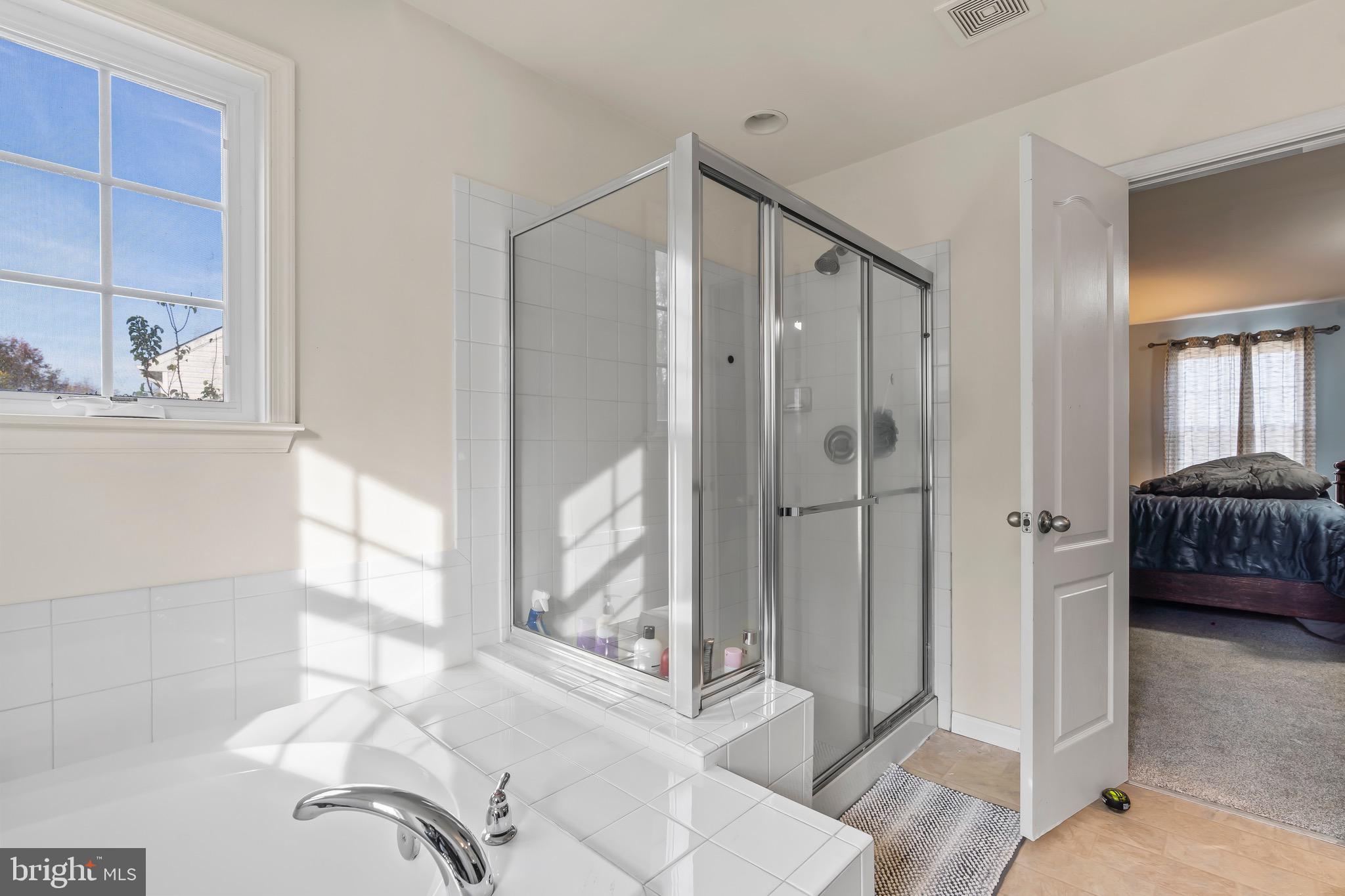 WILD ROSE - Residential