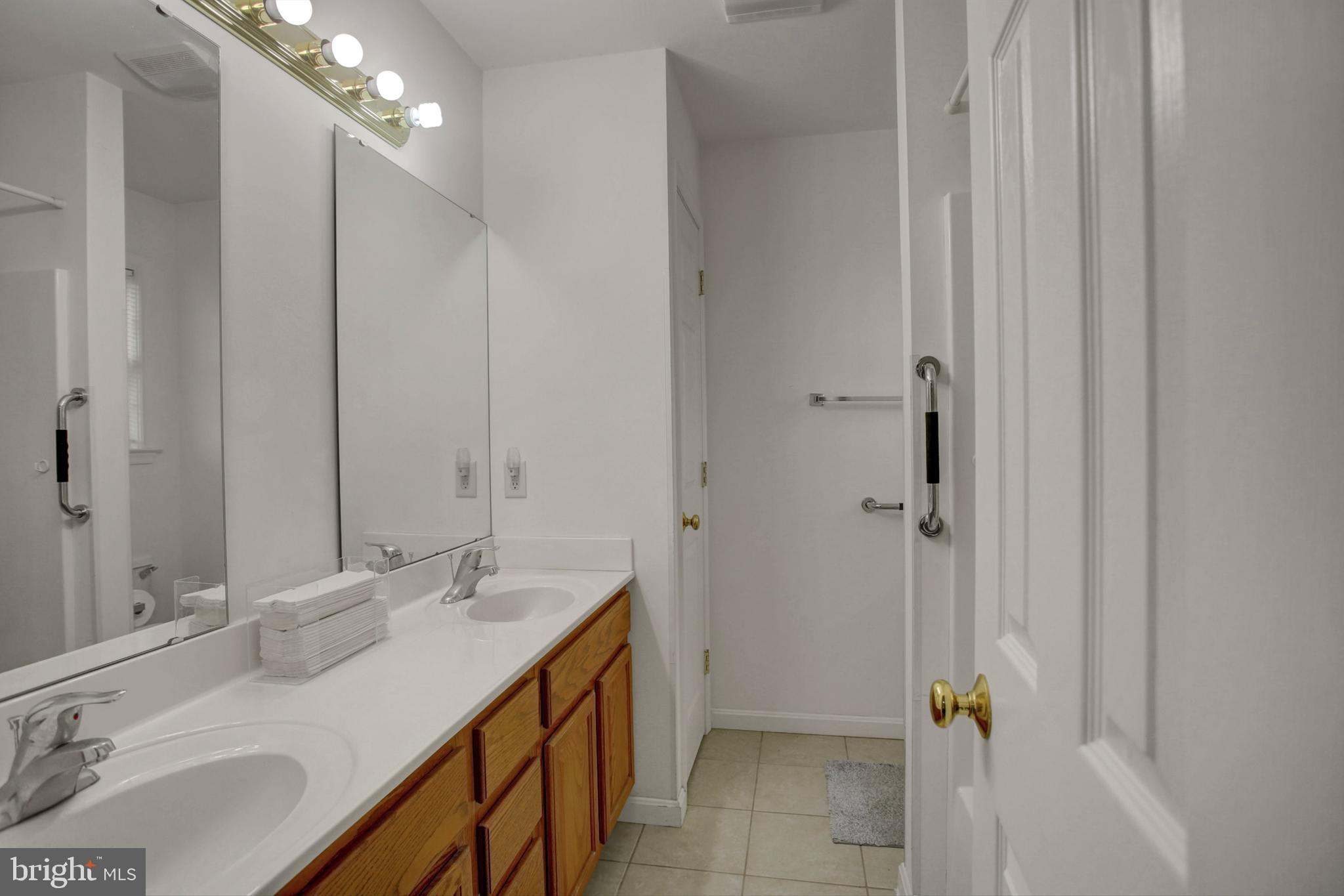 SOUTHAMPTON/FRANKLIN CO. - Residential