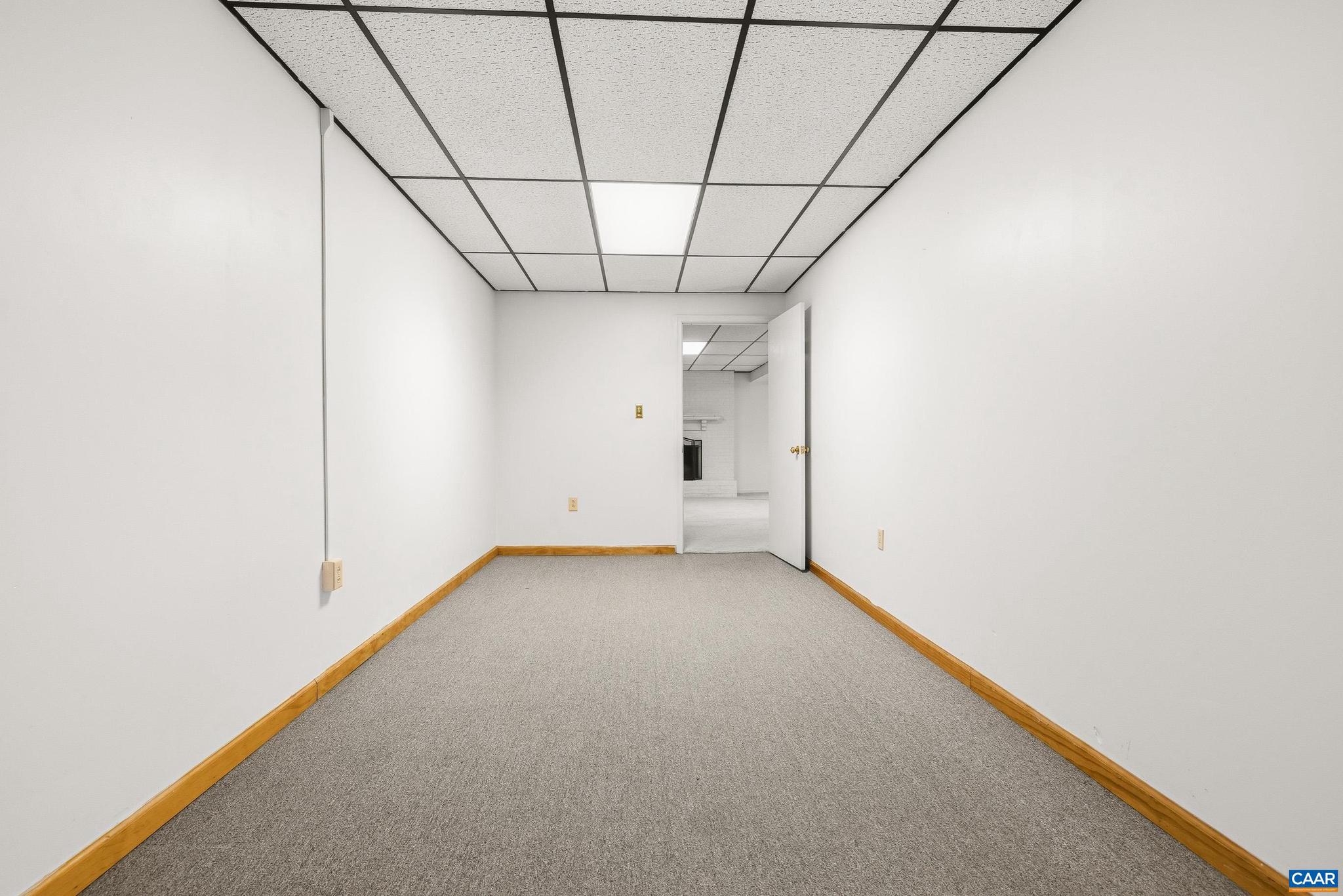 LAKE MONTICELLO - Residential