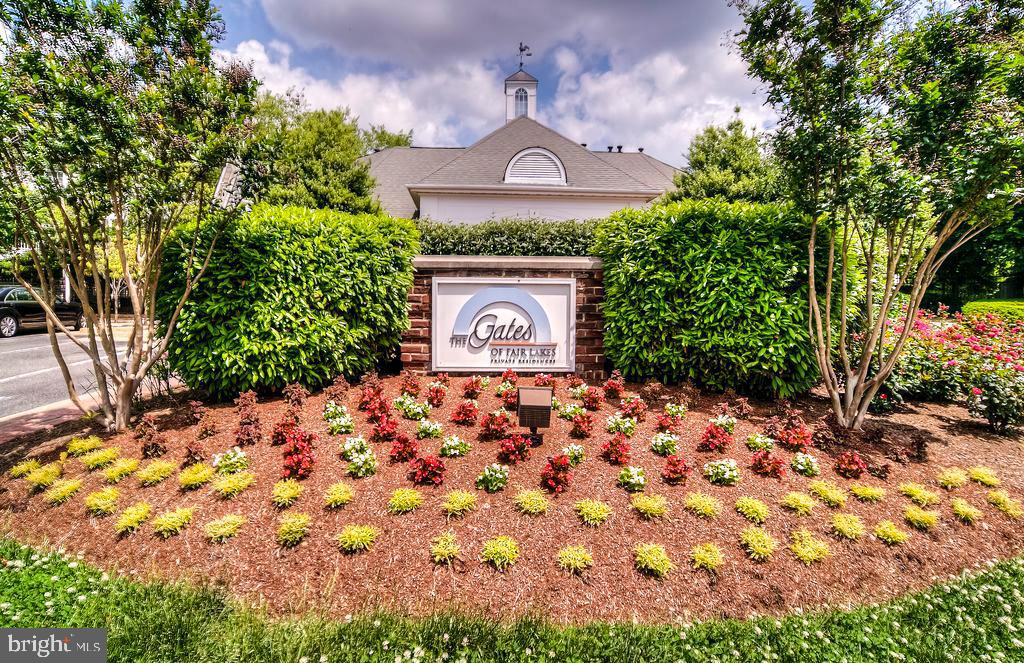 GATES OF FAIR LAKES - Residential