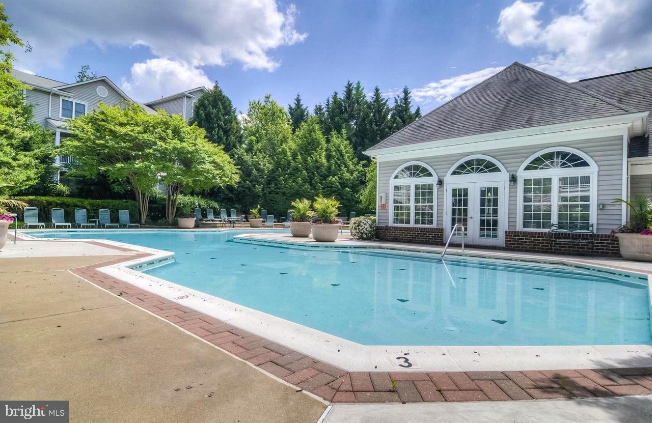 GATES OF FAIR LAKES - Residential