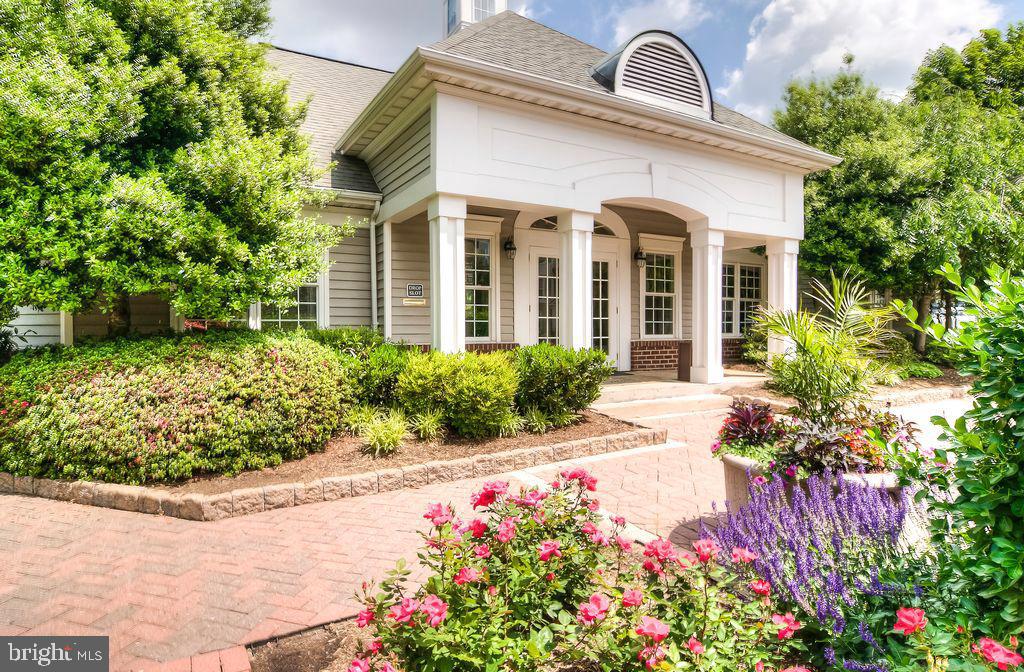 GATES OF FAIR LAKES - Residential