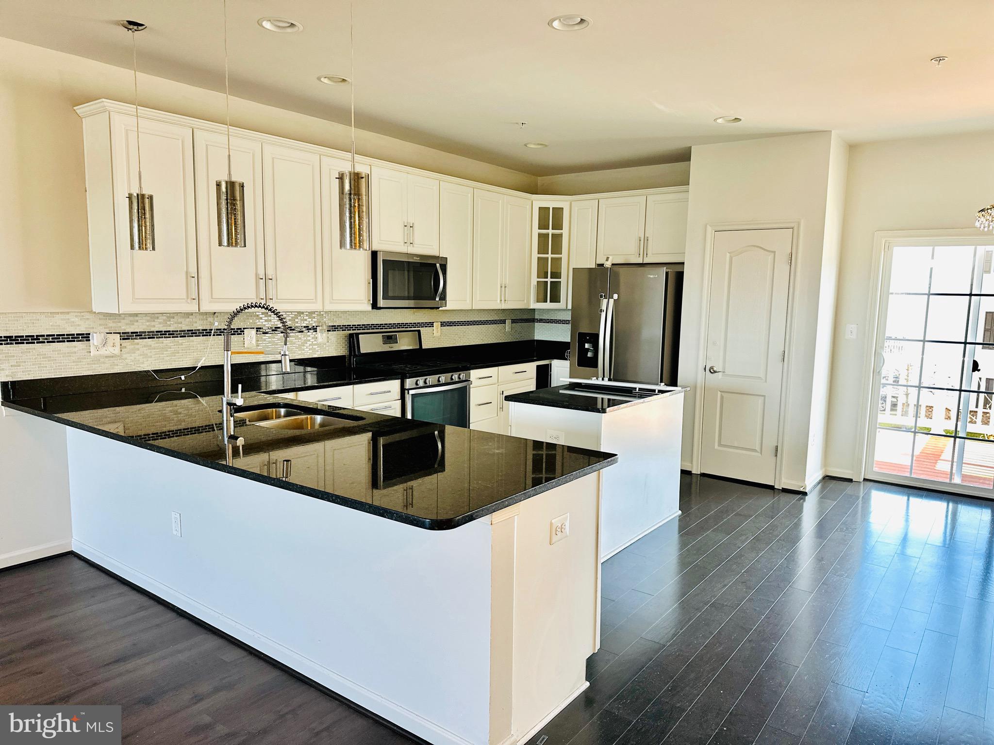 BALLARD GREEN - Residential Lease