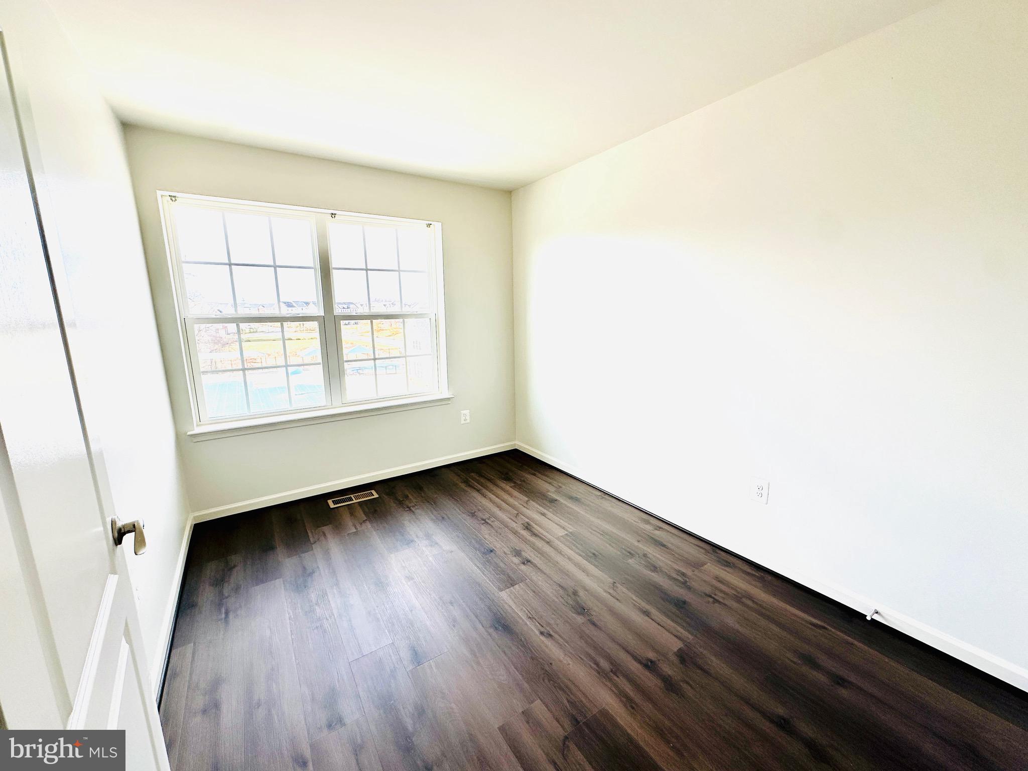 BALLARD GREEN - Residential Lease